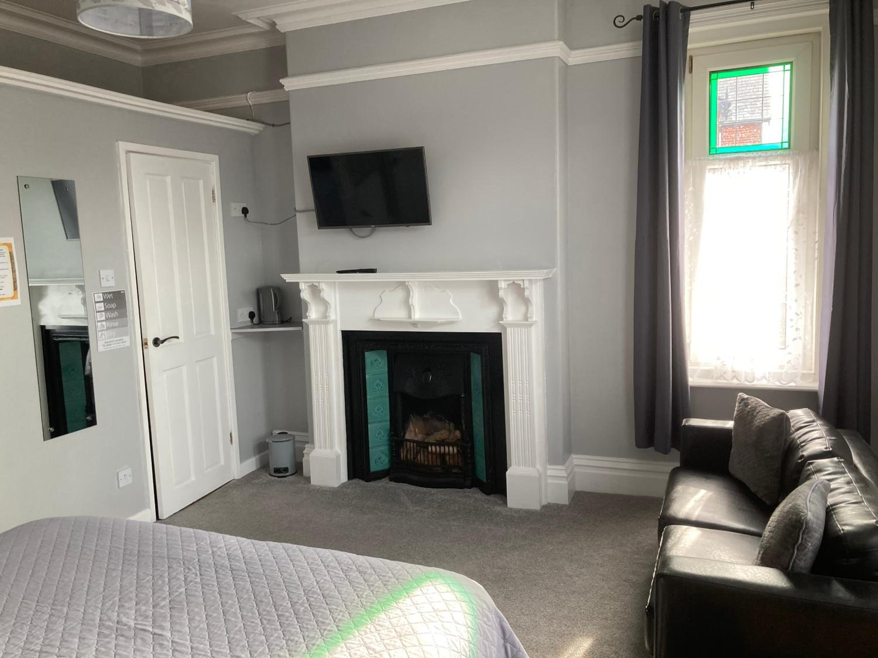 King Room - Photo 1