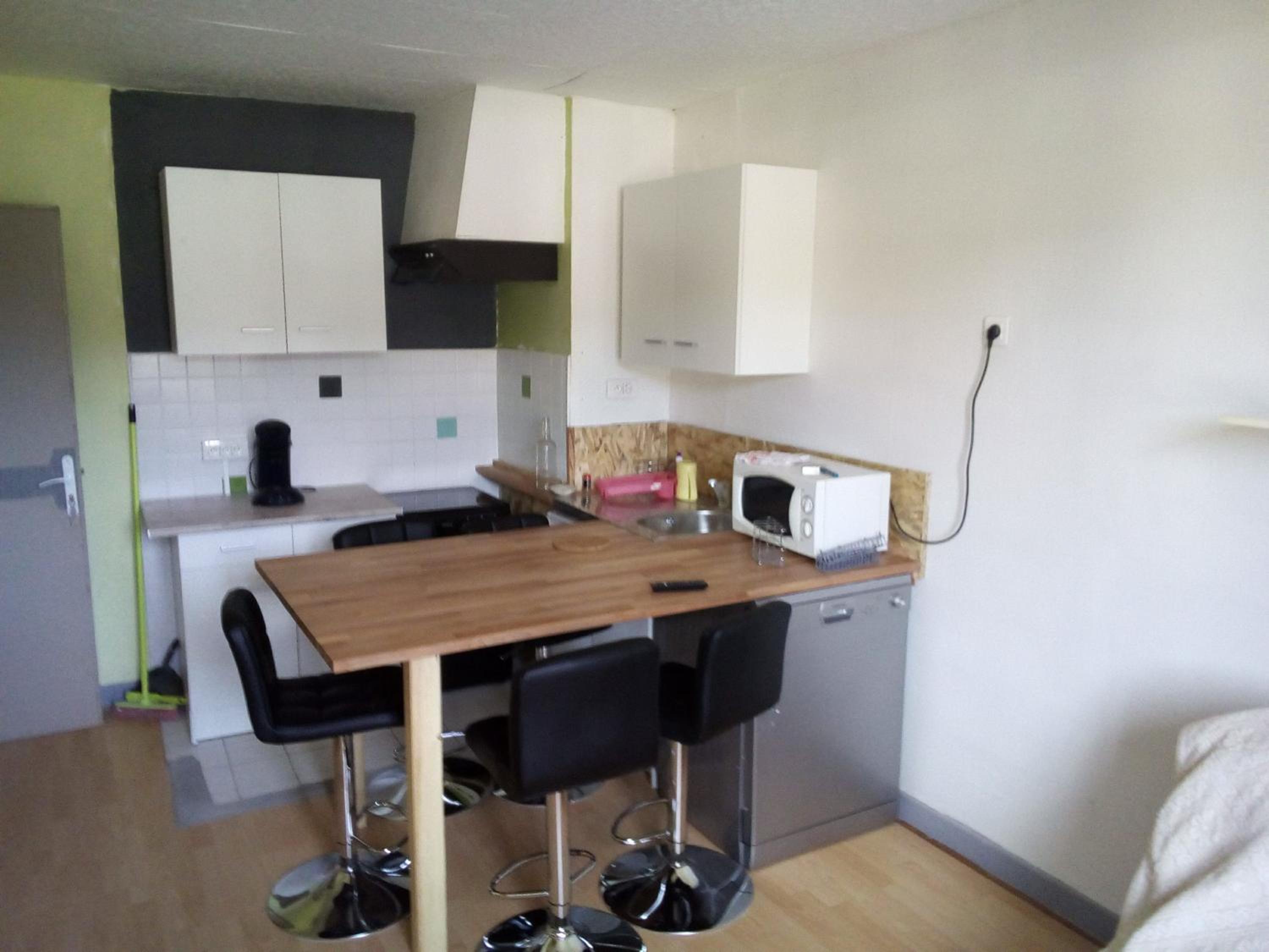 Double Room with Kitchenette and Shared Bathroom photo 1