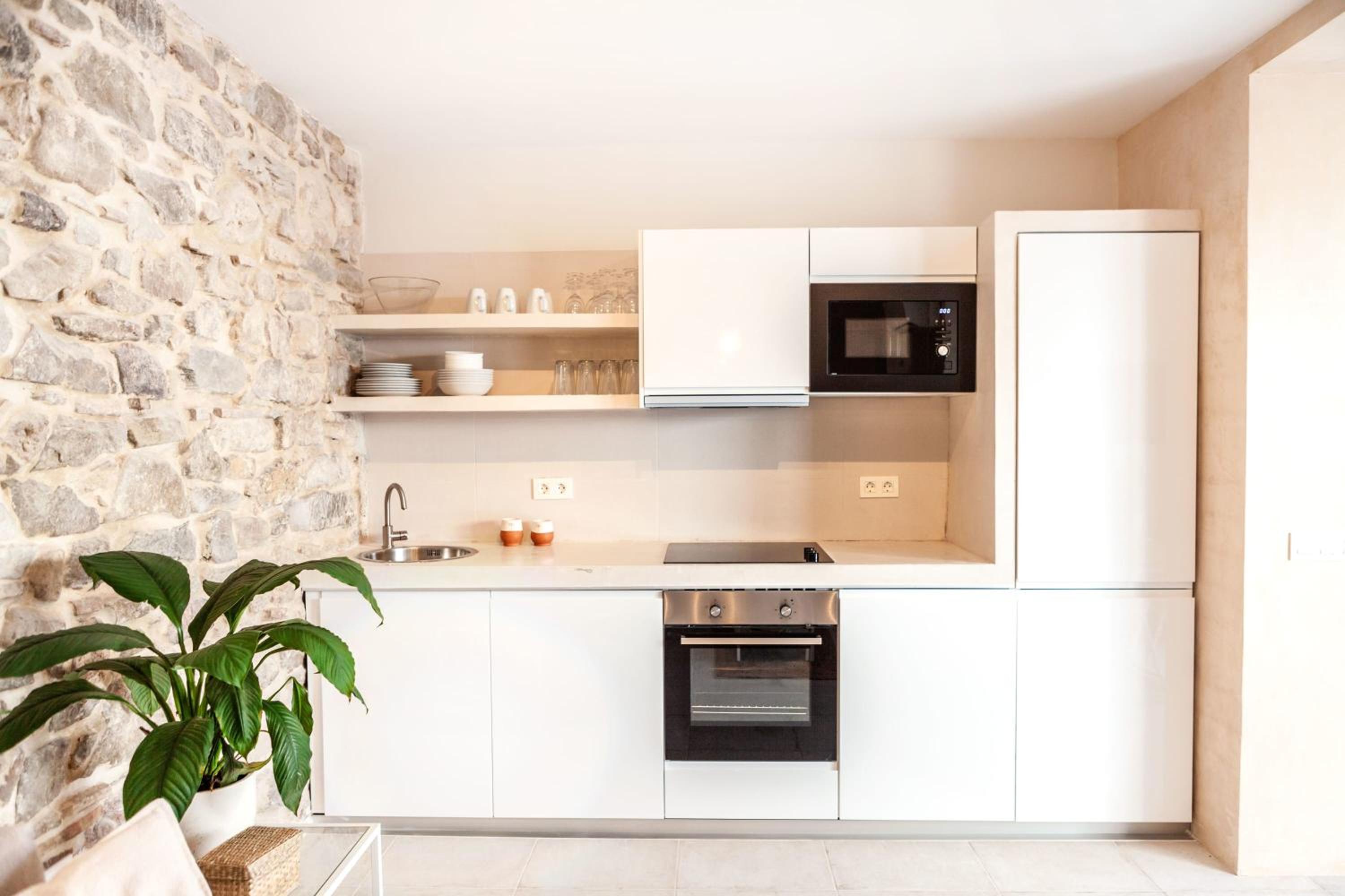 Apartment - Photo 32