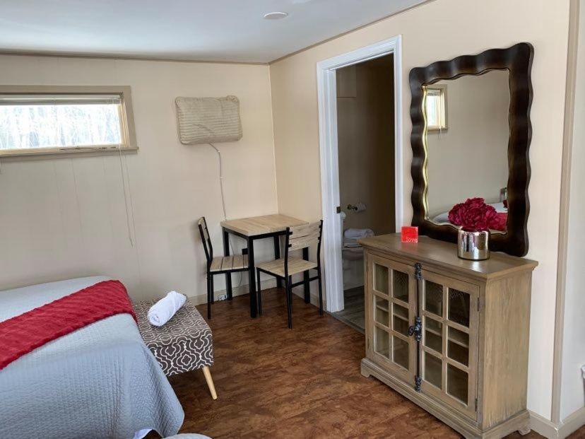 Standard Room with Two Double Beds