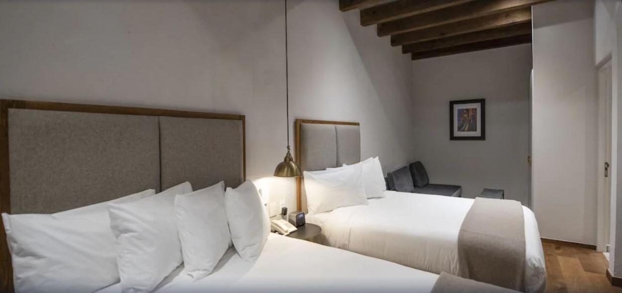 Deluxe Double Room - Photo 7