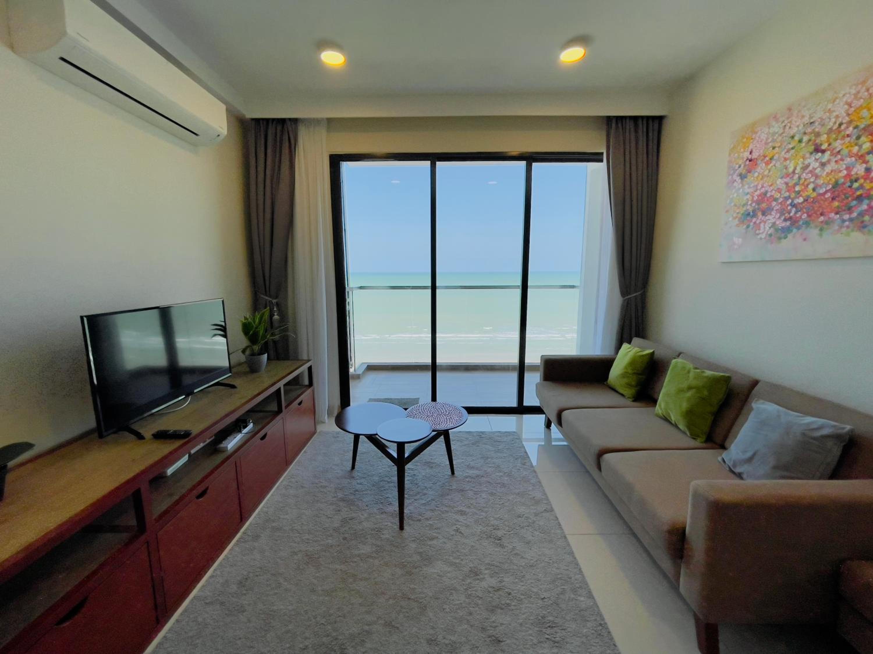 Two-Bedroom Apartment - Photo 9