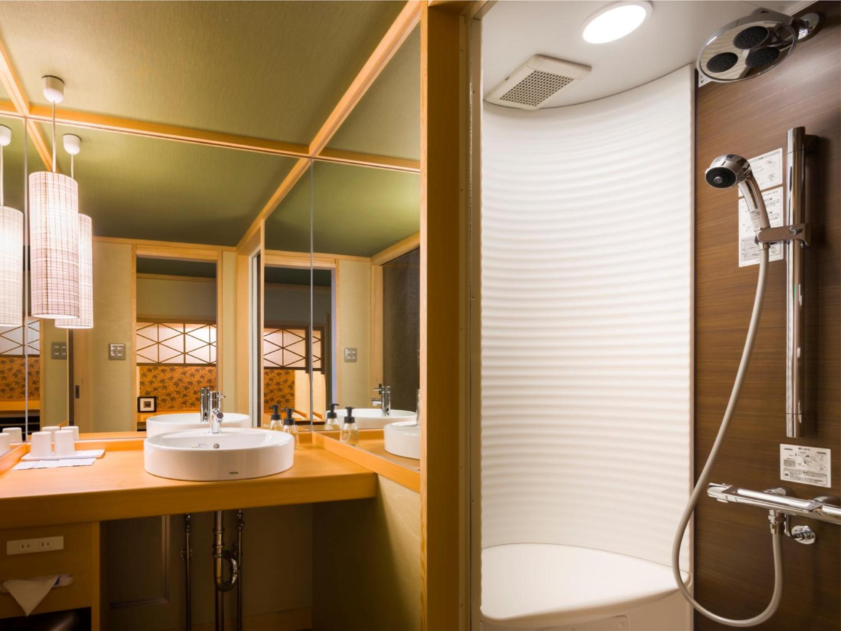 Renewal Twin Room with Tatami Area and River View photo 3