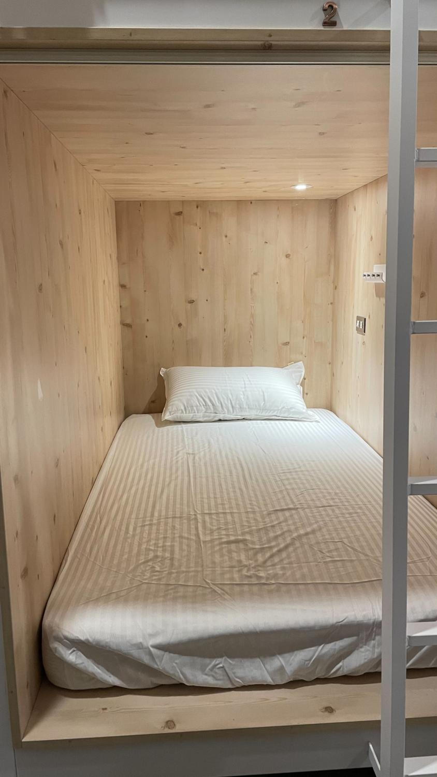 Bed in 10-Bed Female Dormitory Room photo 1