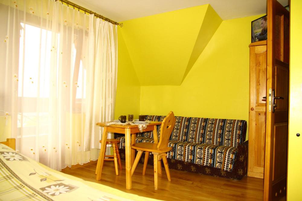 Standard Triple Room photo 3