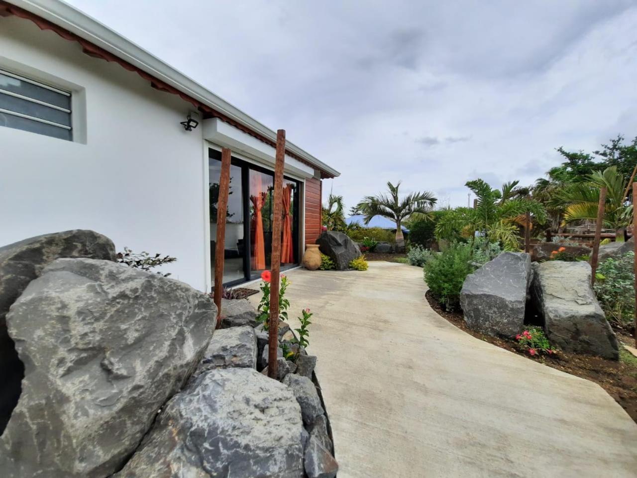 One-Bedroom House - Photo 8