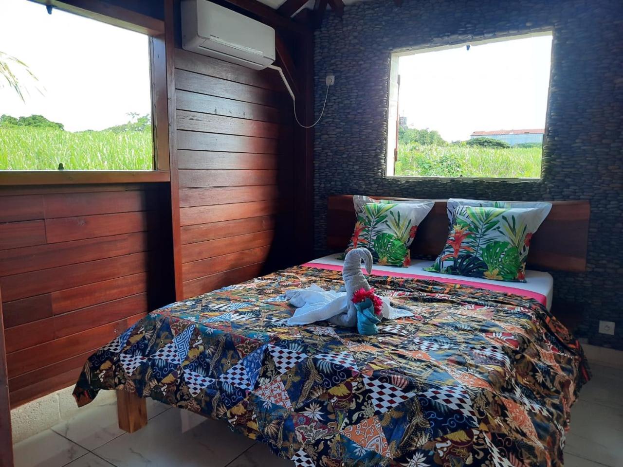 Two-Bedroom House - Photo 10