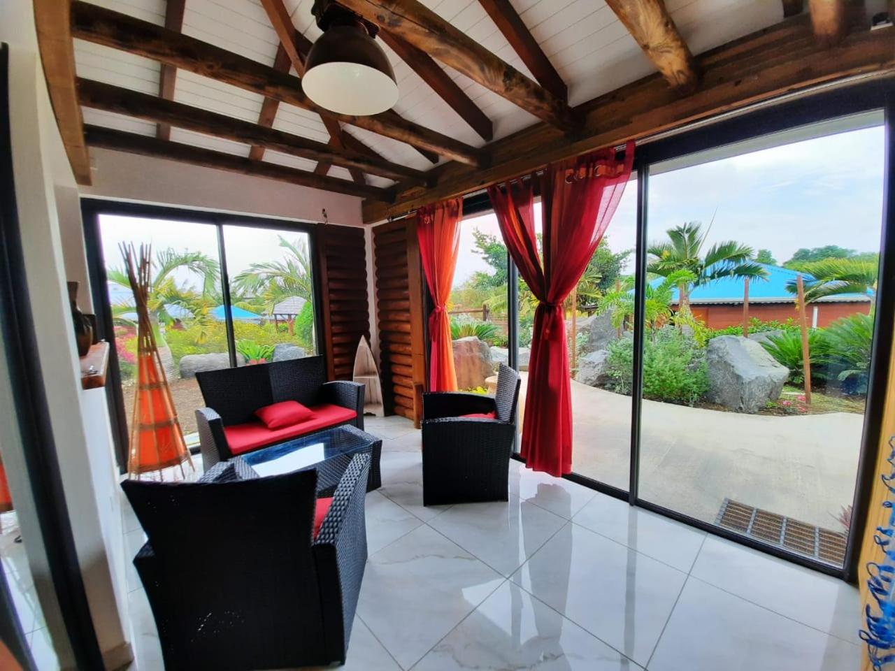 One-Bedroom House - Photo 3