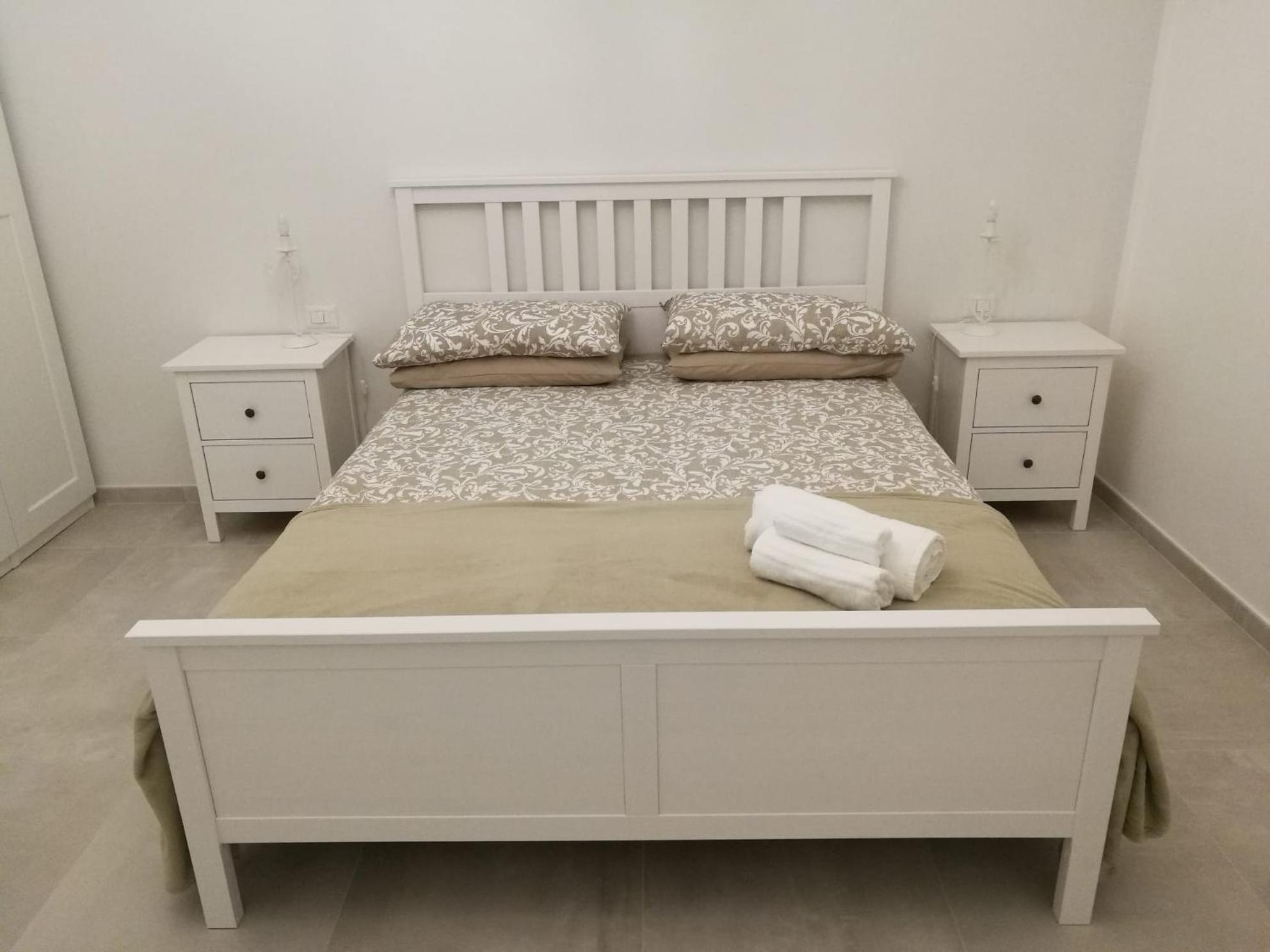 Double Room with Private Bathroom photo 1