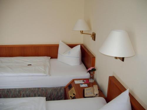 Double Room - Photo 2