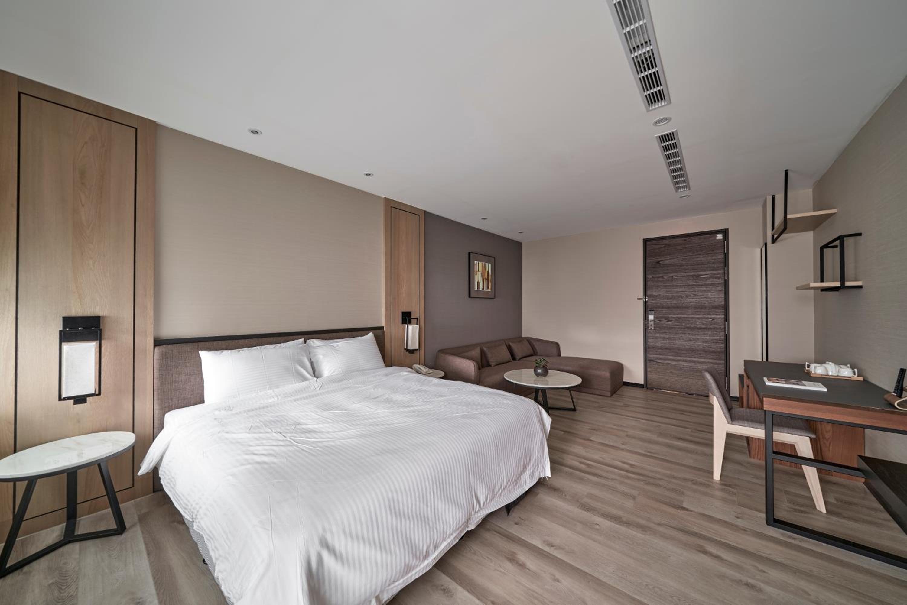 Superior Queen Room