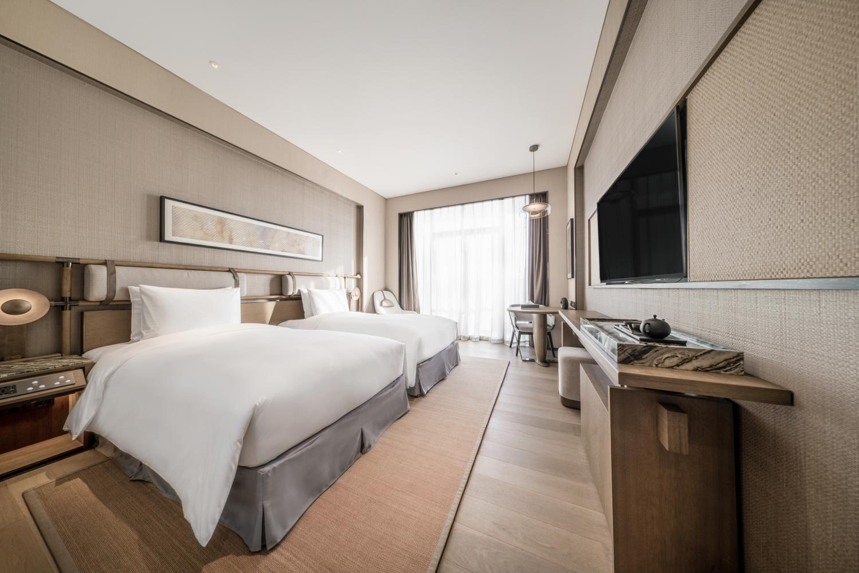 Deluxe Twin Room with Garden View - Photo 1