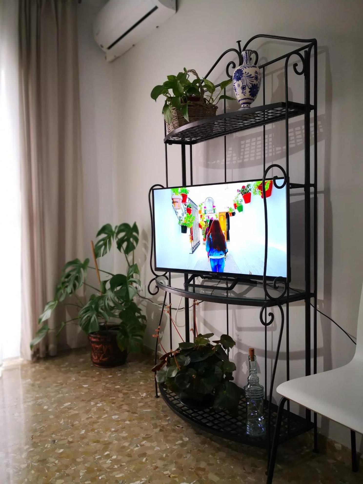 Two-Bedroom Apartment - Photo 25