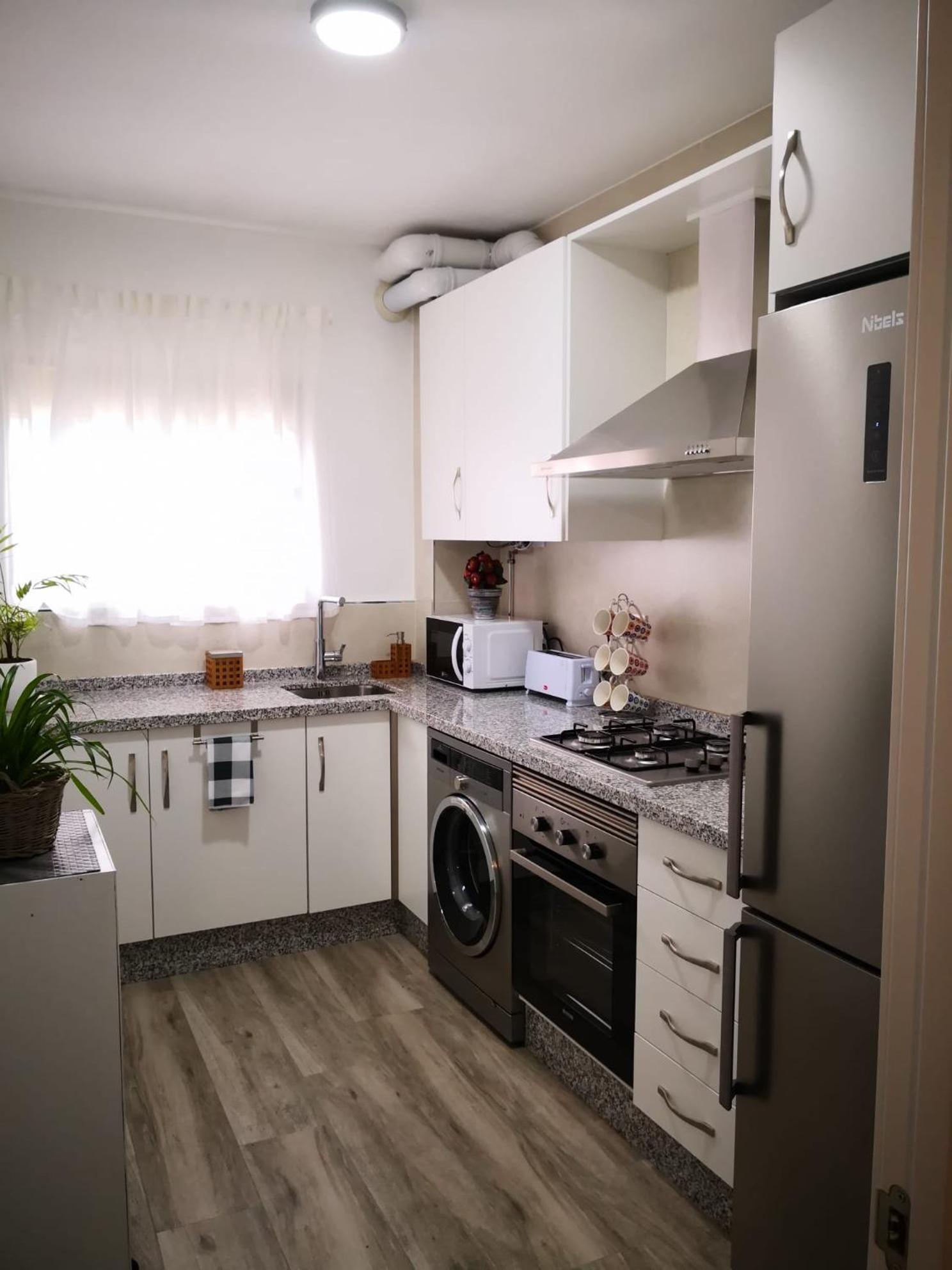 Two-Bedroom Apartment - Photo 16