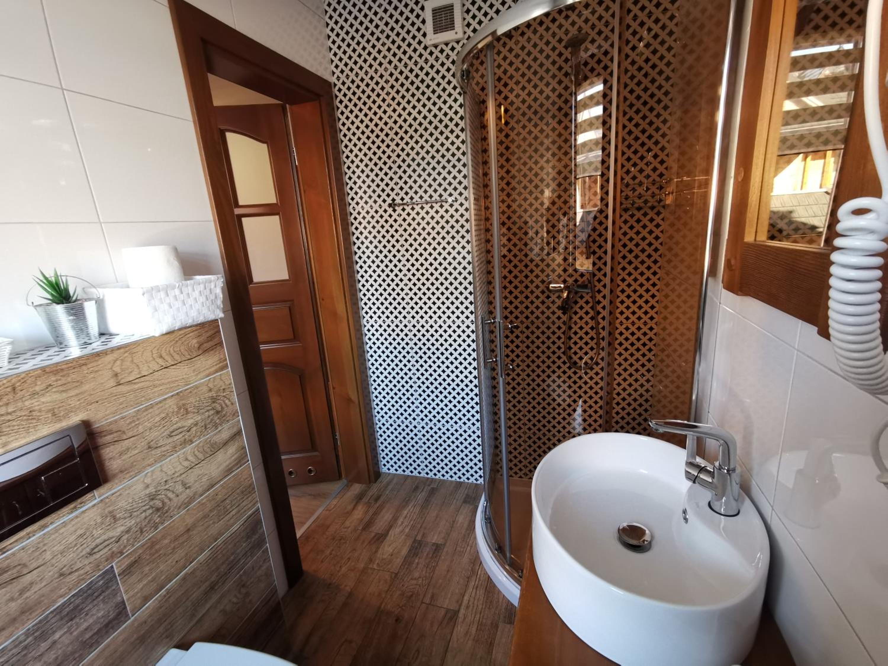 Deluxe Apartment - Photo 14