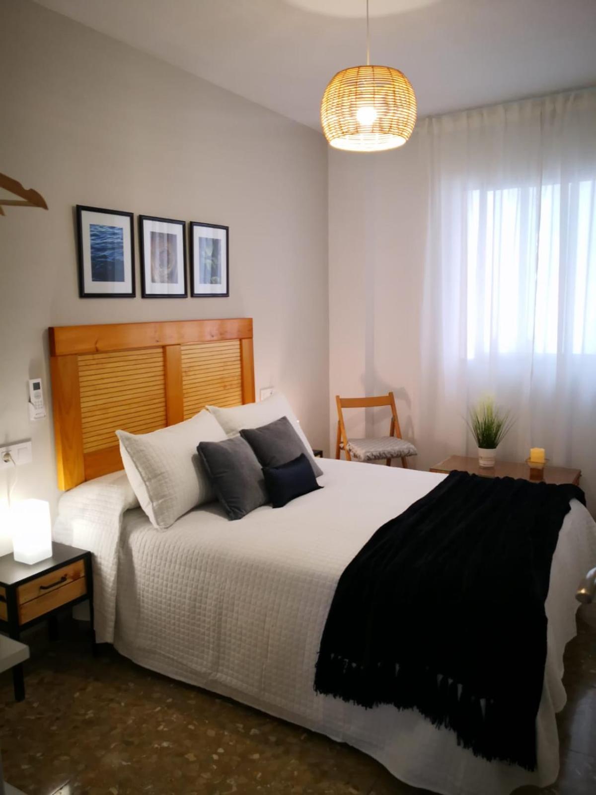 Two-Bedroom Apartment - Photo 31