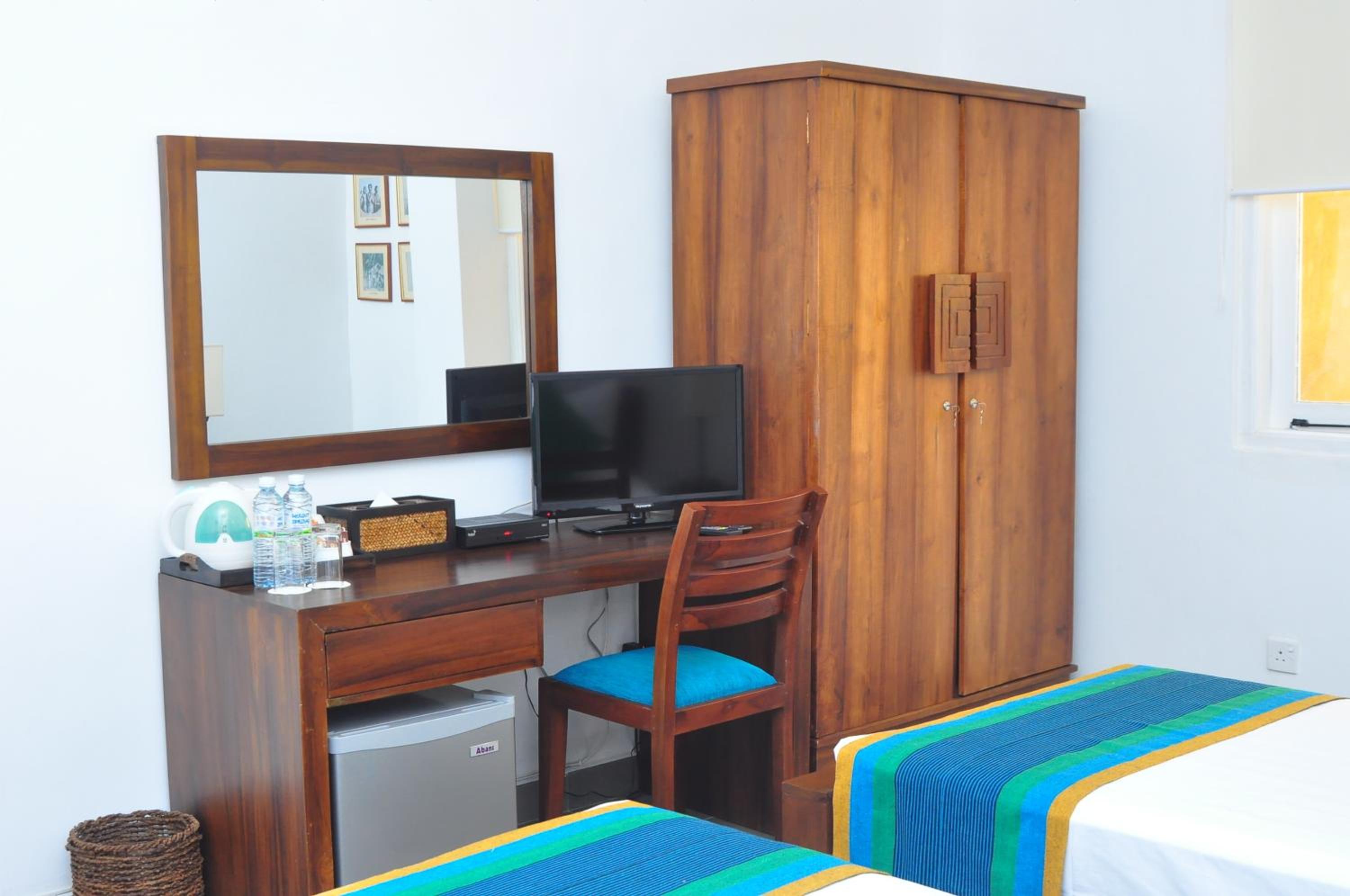 Standard Double or Twin Room photo 3