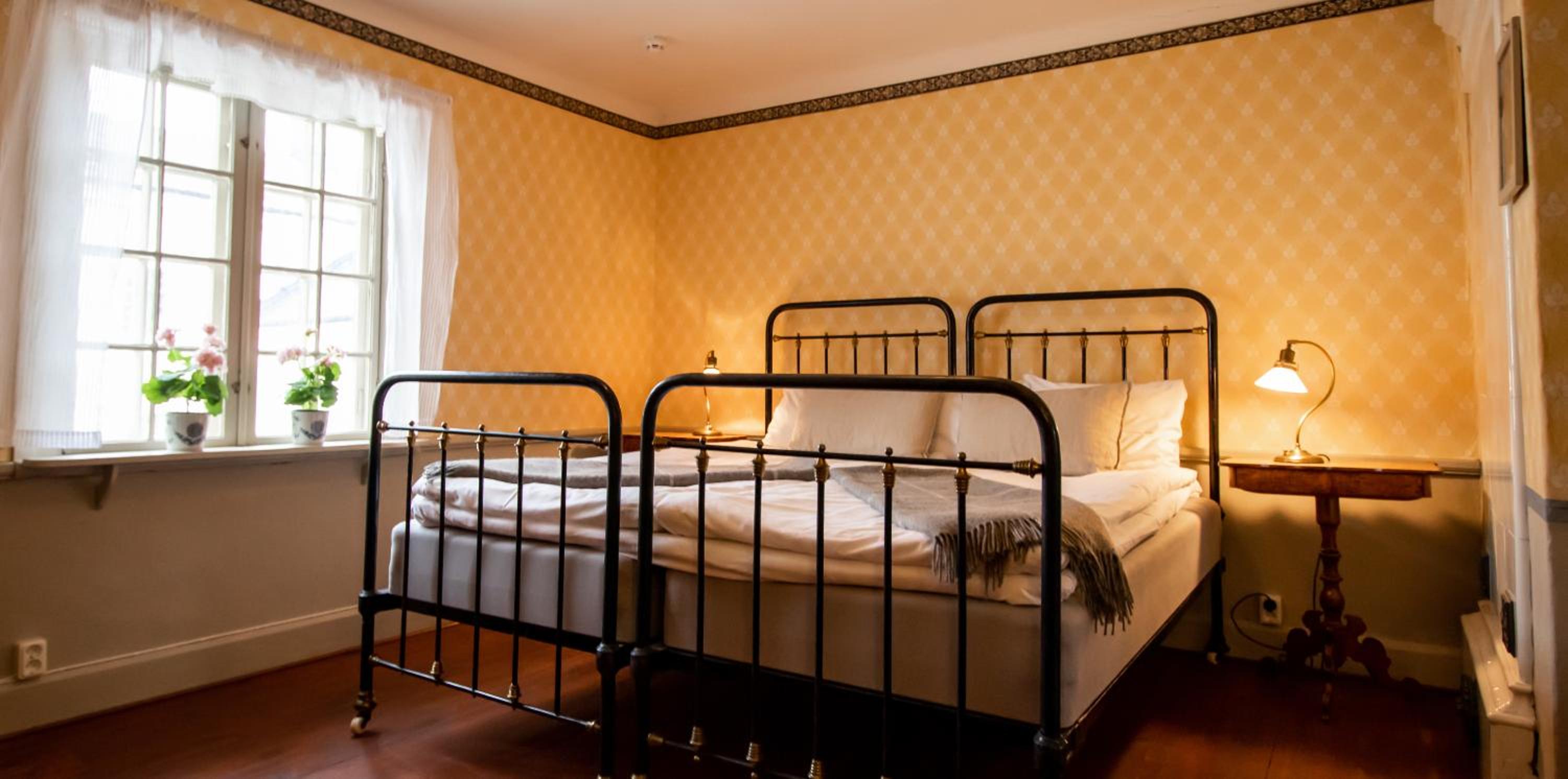 Double Room with Private Bathroom photo 2
