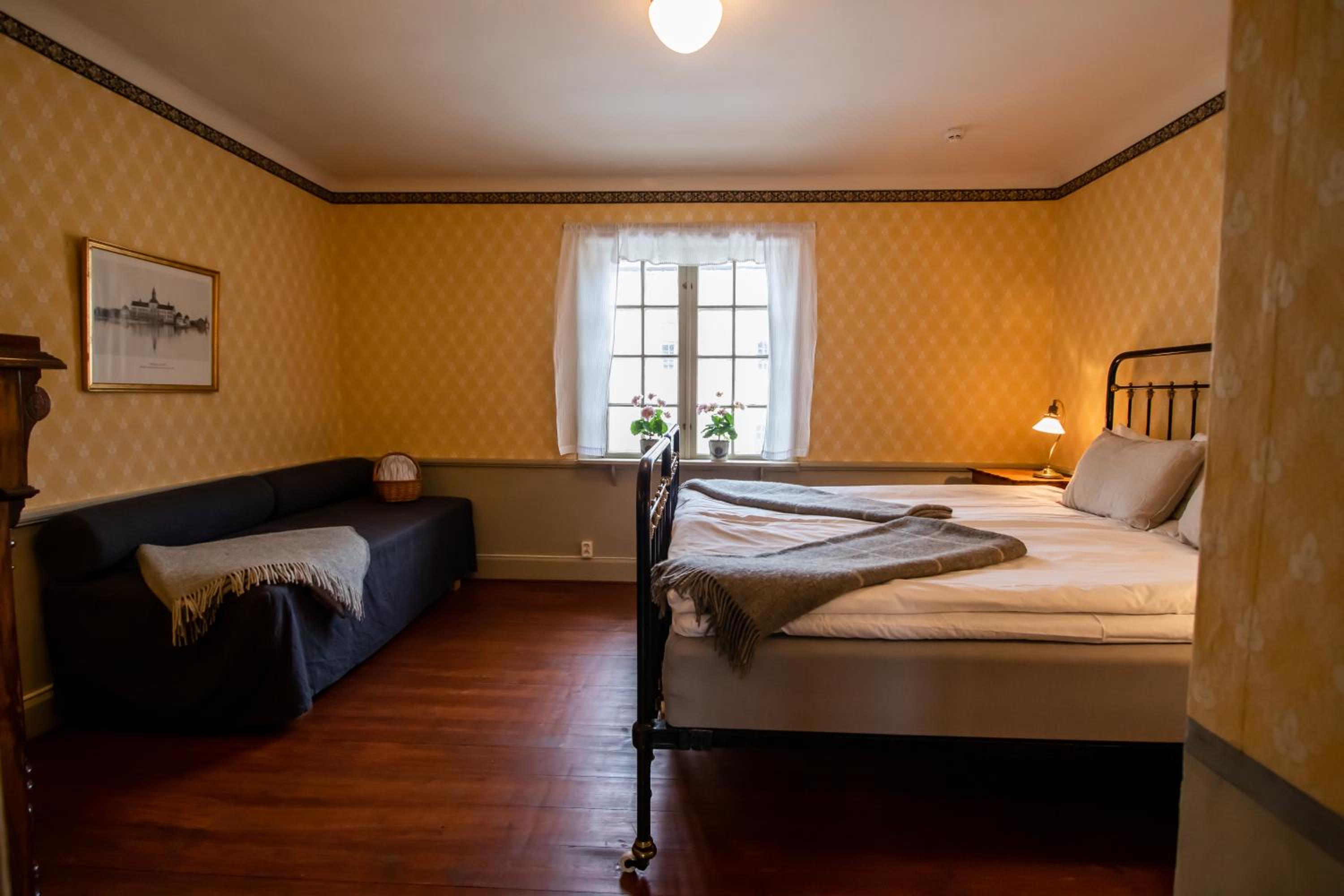 Double Room with Private Bathroom photo 3