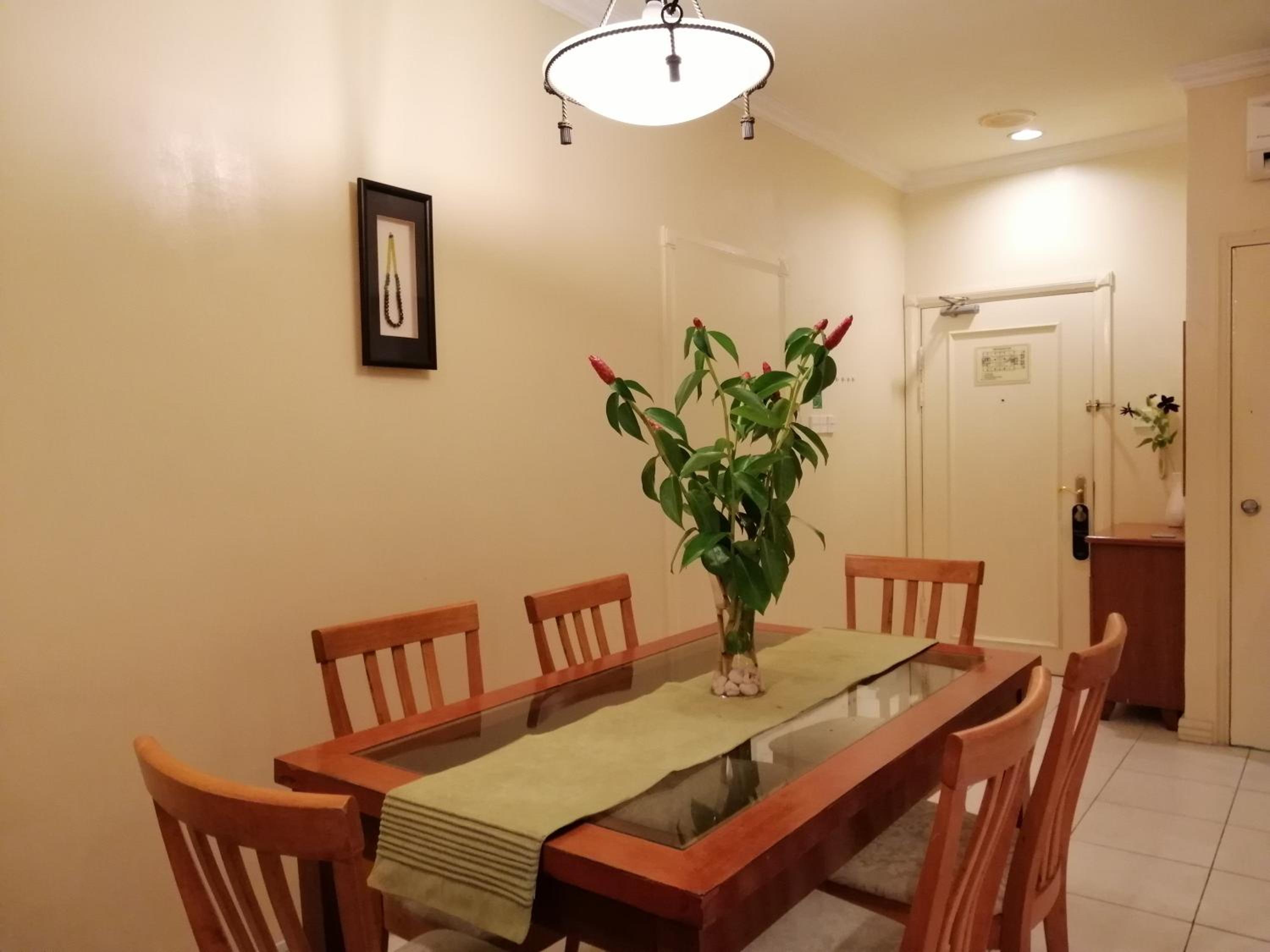 Two-Bedroom Apartment - Photo 7