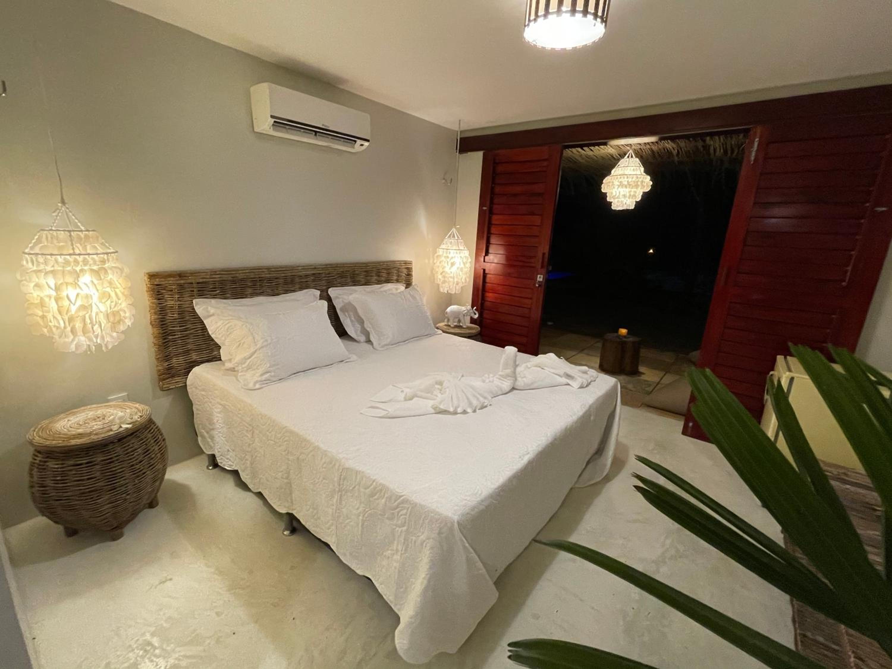 Suite with Balcony - Photo 14