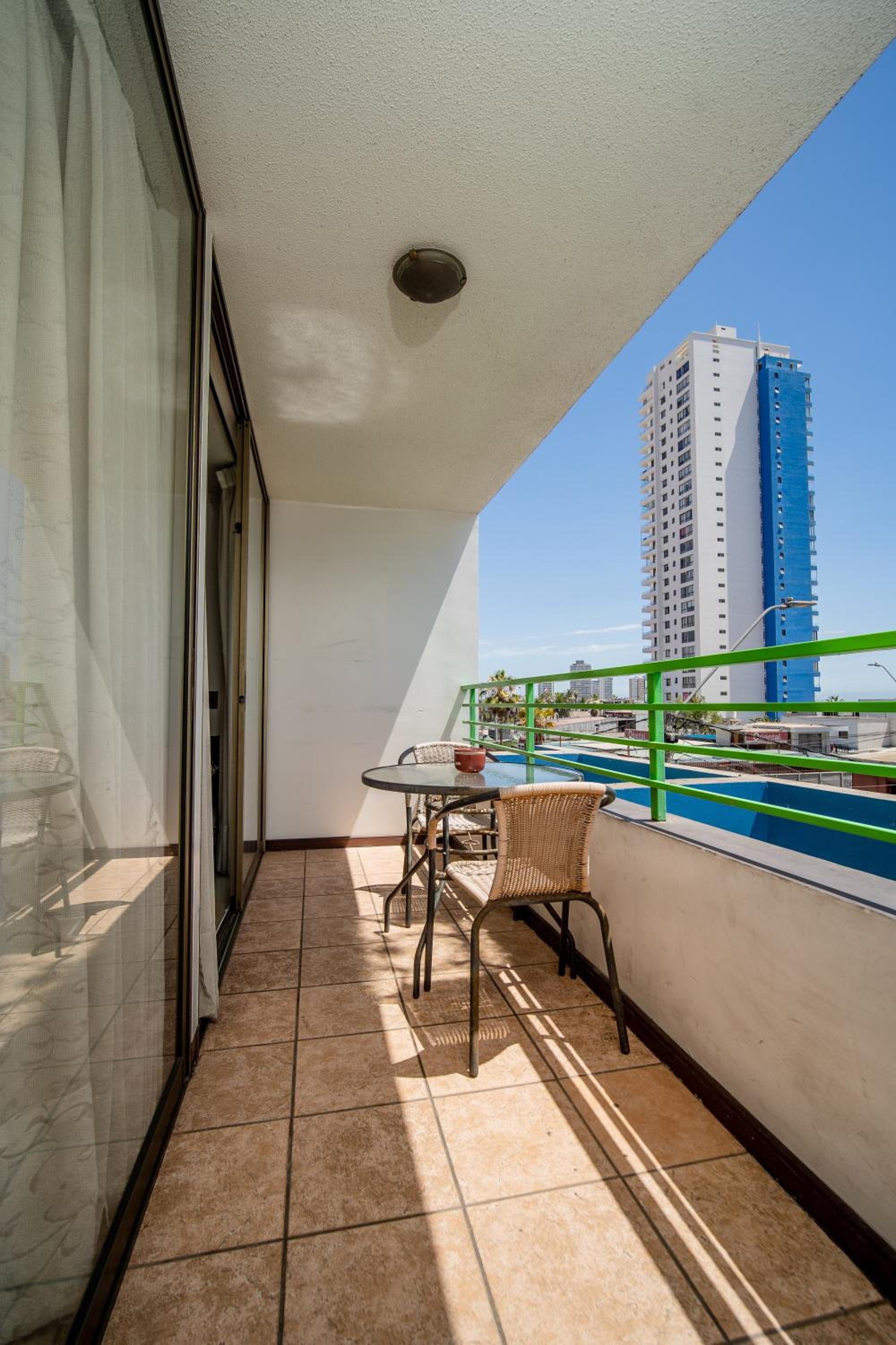 One Bedroom Apartment with Partial Sea View photo 1