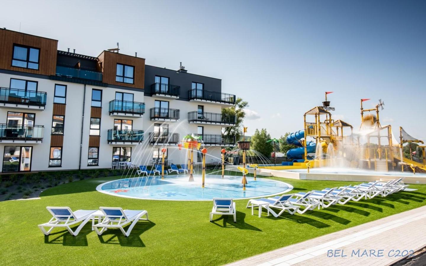 Apartment with Pool View  photo 2