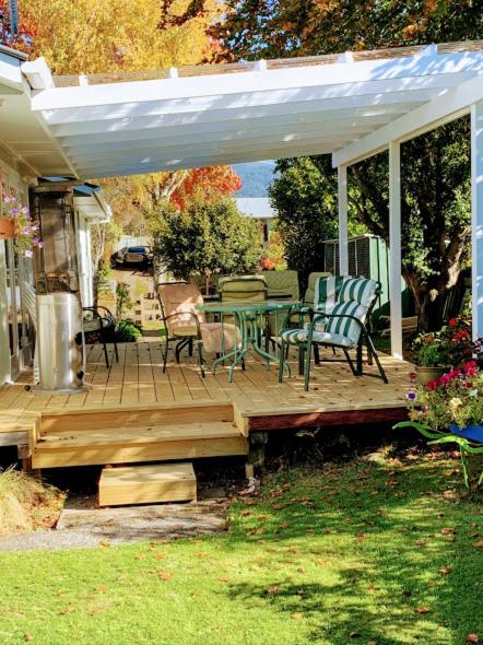 Four-Bedroom House - Photo 32