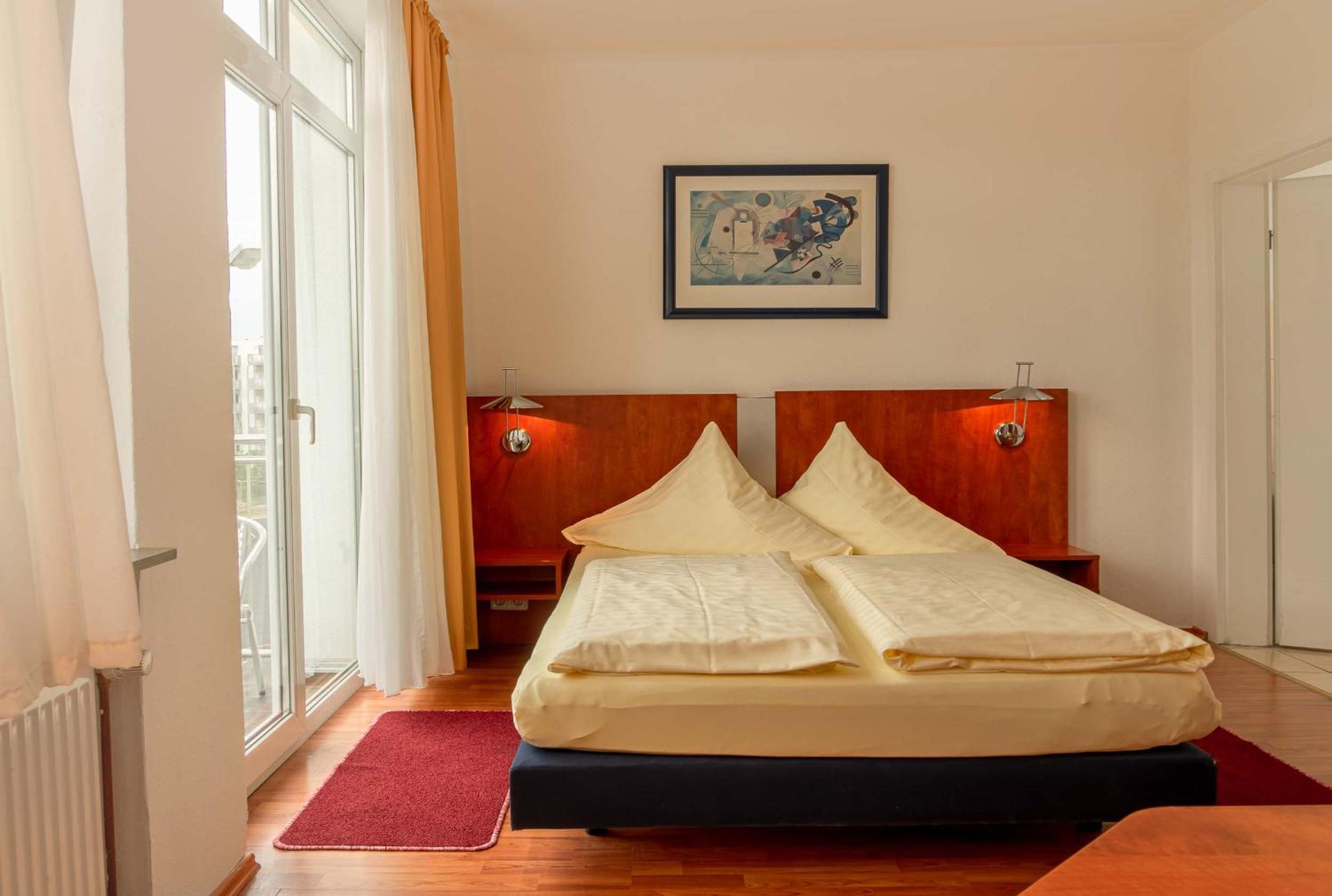 Small Double Room photo 3