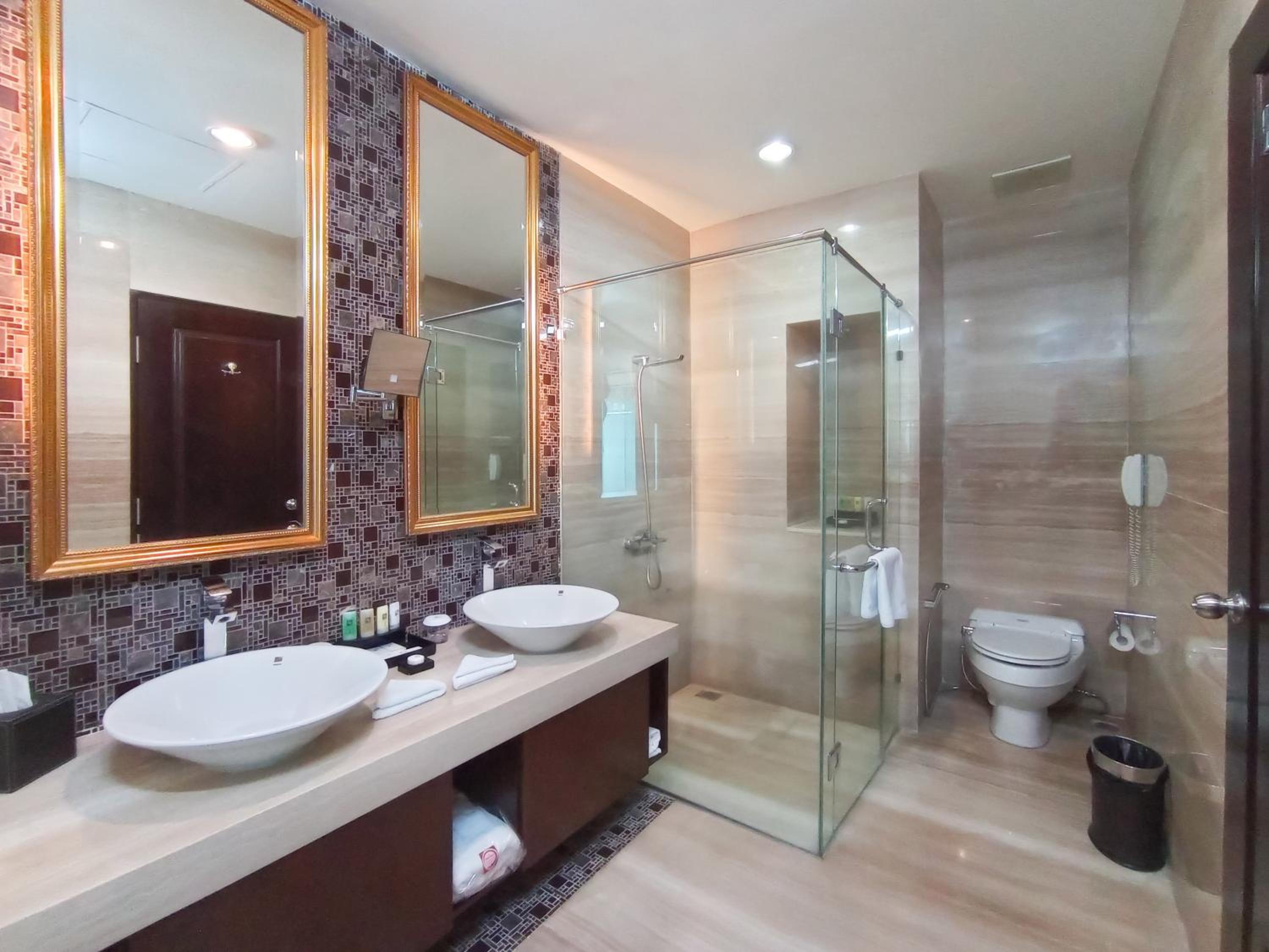 Presidential Suite photo 3