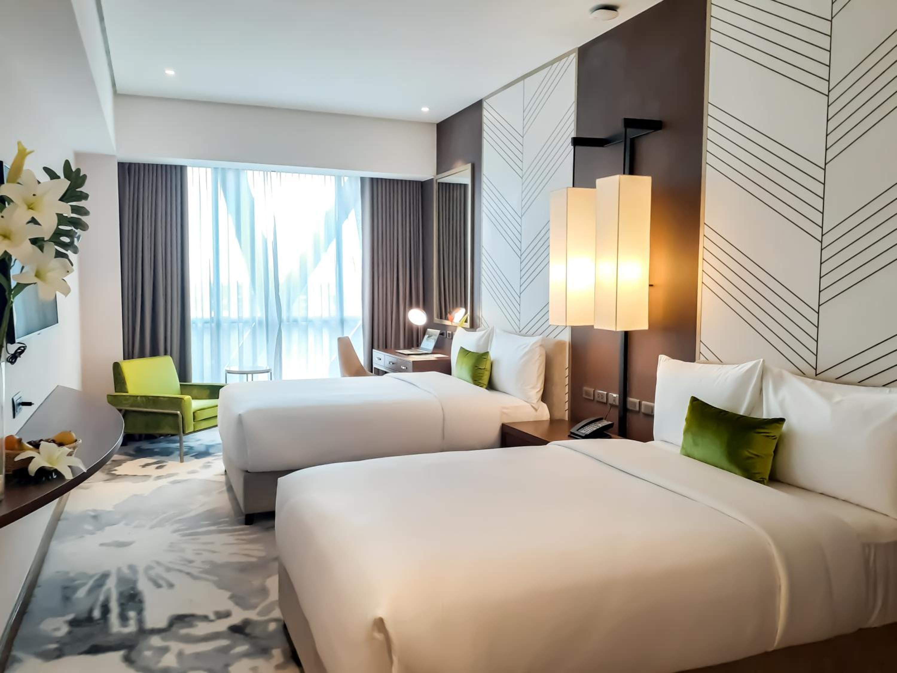 Deluxe Room - Photo 3