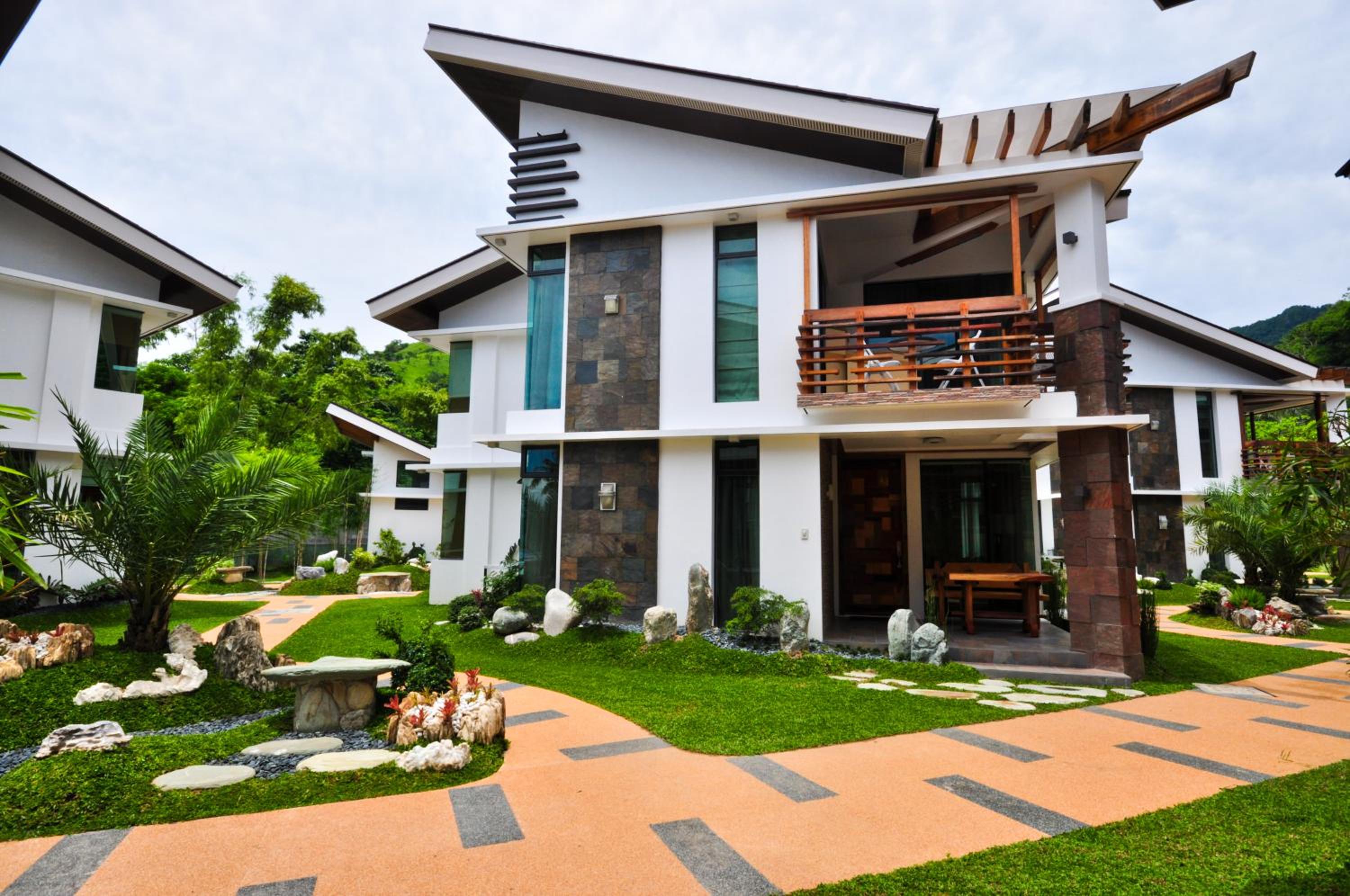 Three-Bedroom Villa - Photo 1
