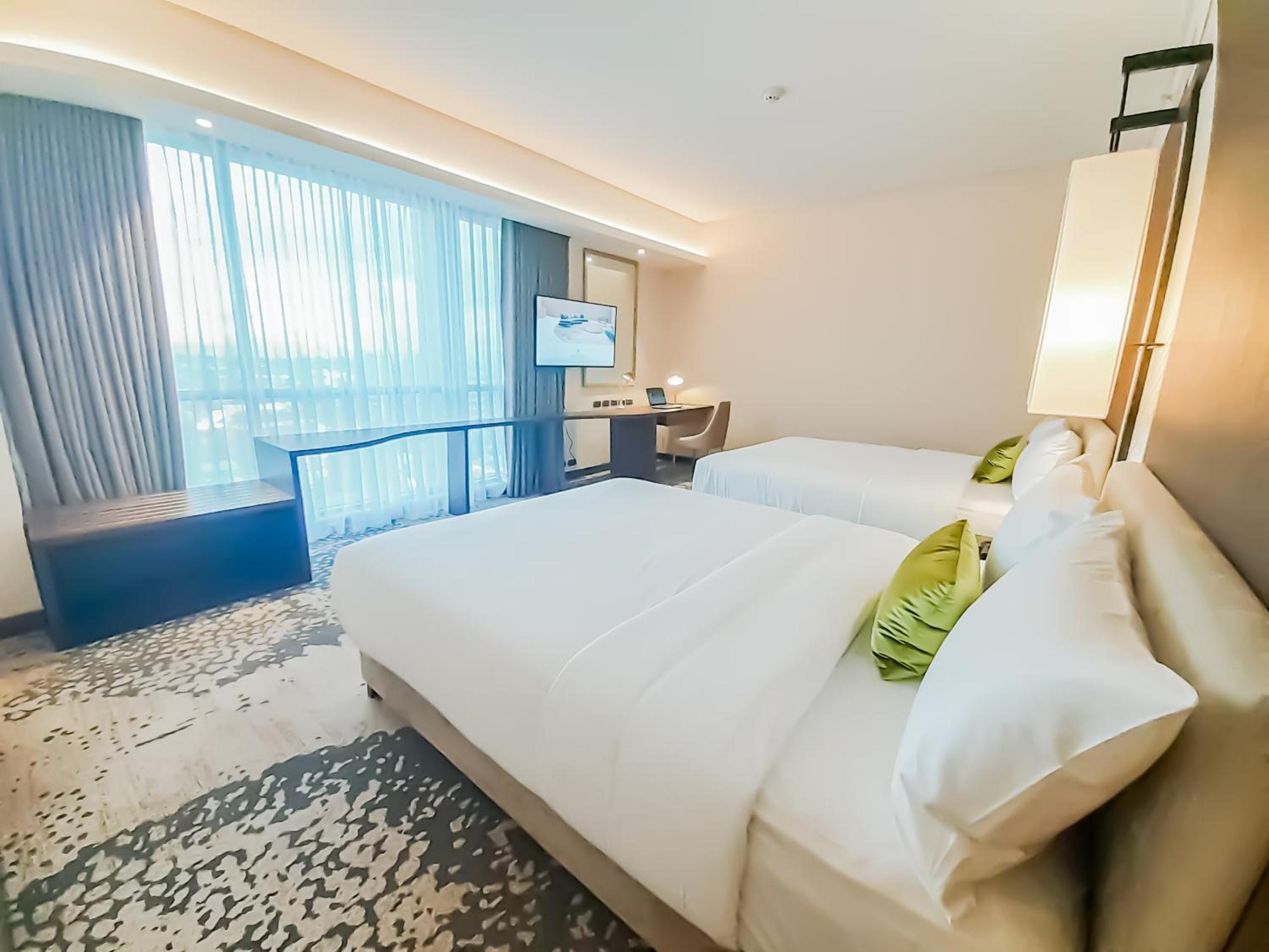 One Bedroom Suite  - Photo 7