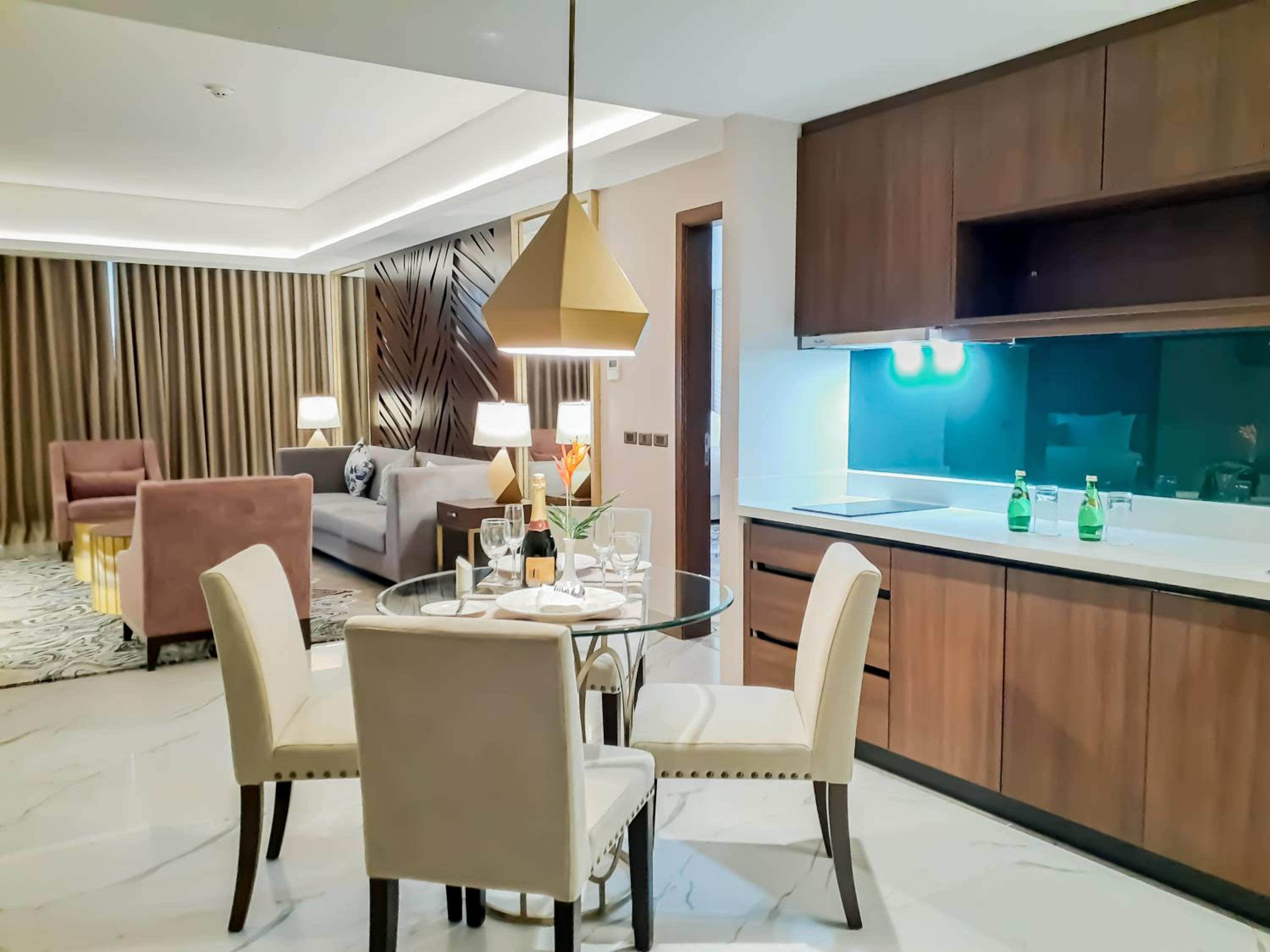 Two Bedroom Suite - Photo 2