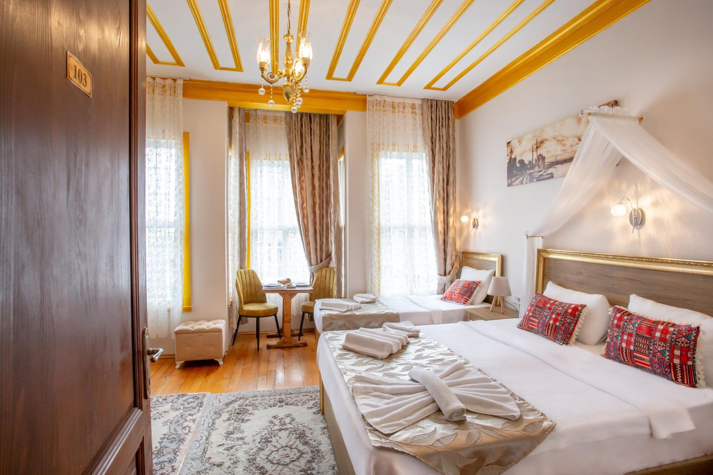 Standard Triple Room photo 1