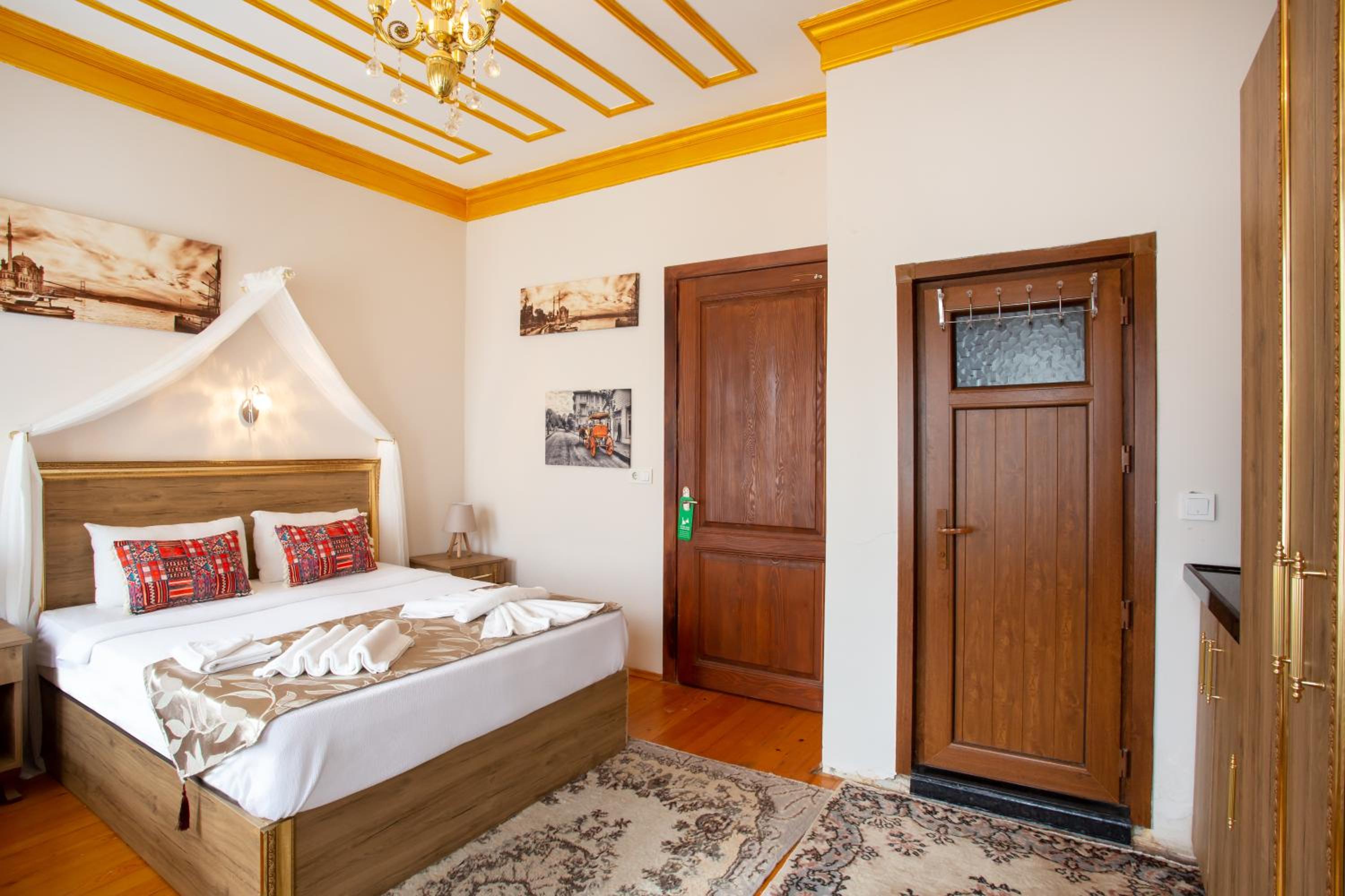 Standard Triple Room photo 3