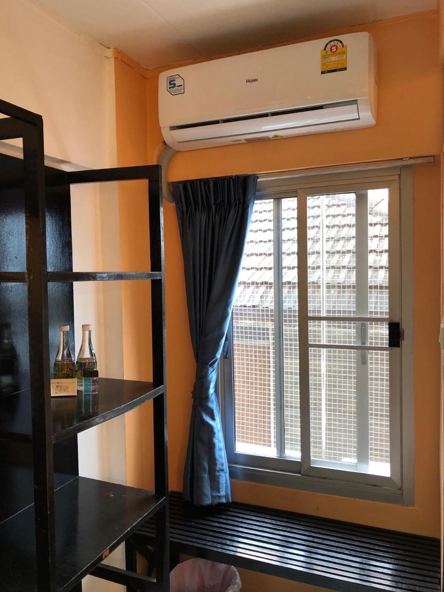 Standard Double or Twin Room thumbnail 5
