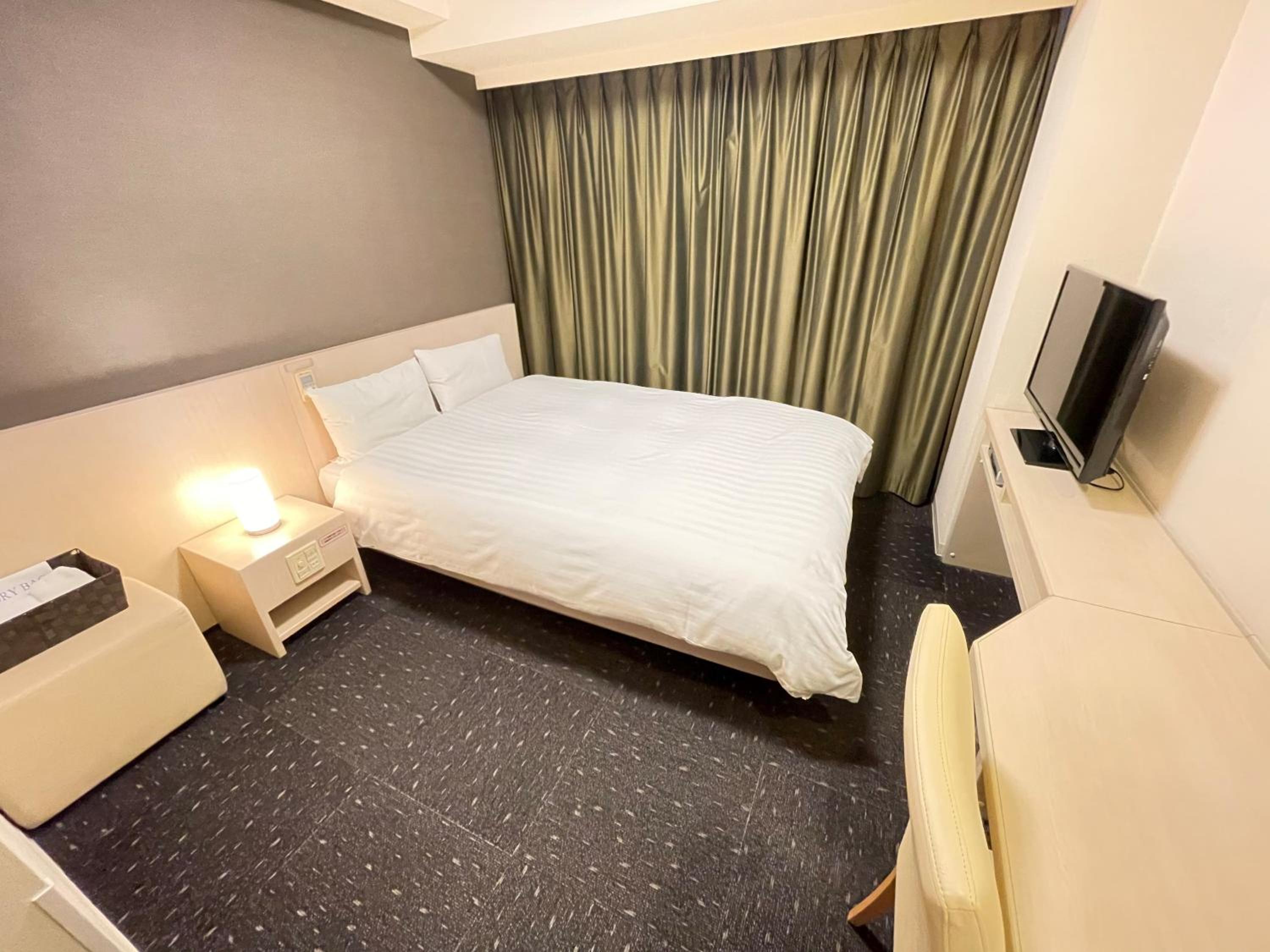 Double Room - Smoking