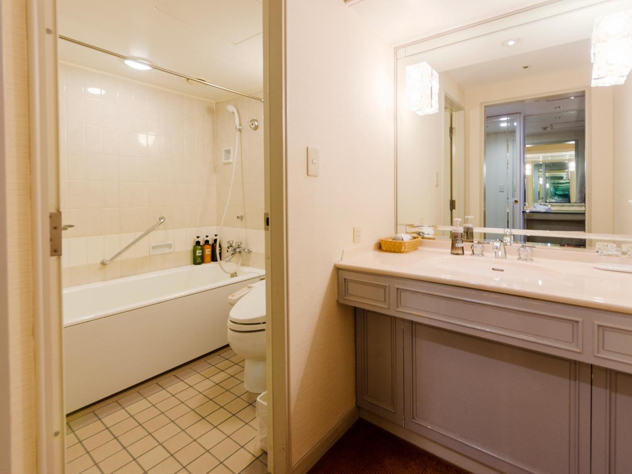 Superior Twin Room - Non-Smoking - Photo 3