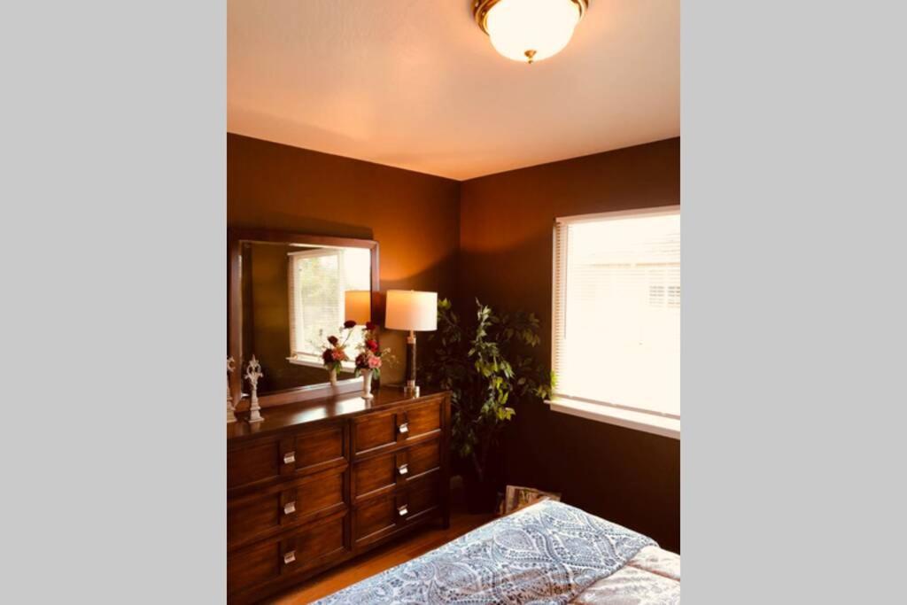 Two-Bedroom Apartment - Photo 40