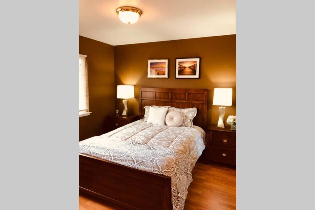 Two-Bedroom Apartment - Photo 26