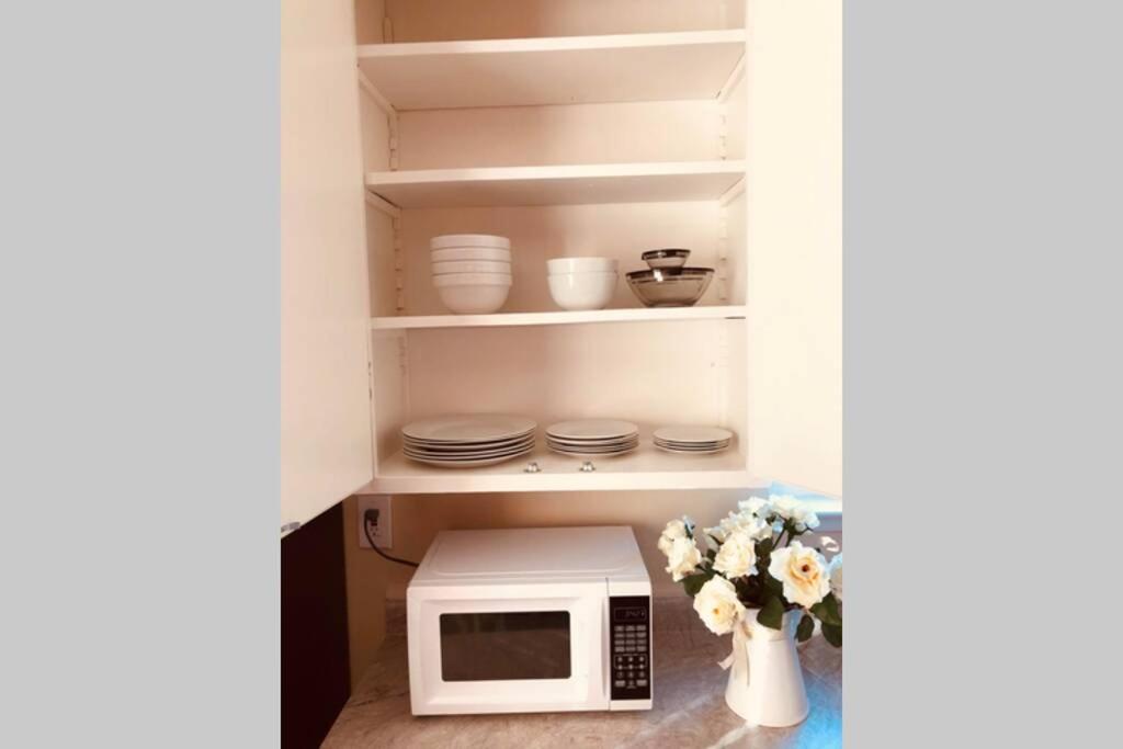 Two-Bedroom Apartment - Photo 22