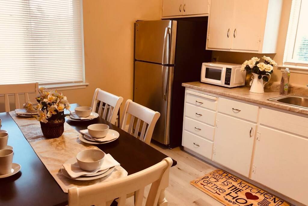 Two-Bedroom Apartment - Photo 17