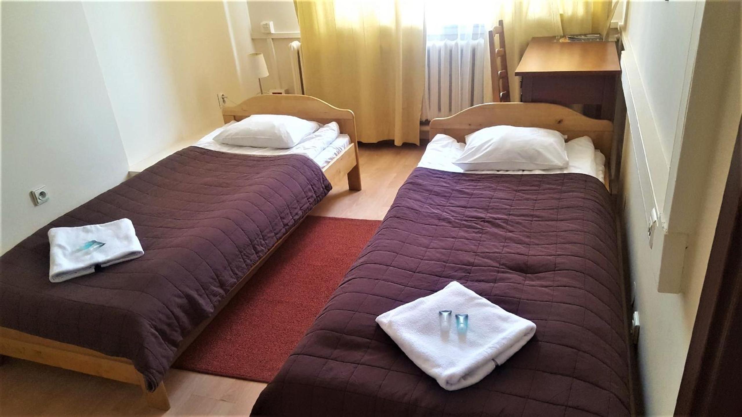 Small Double Room - Photo 1