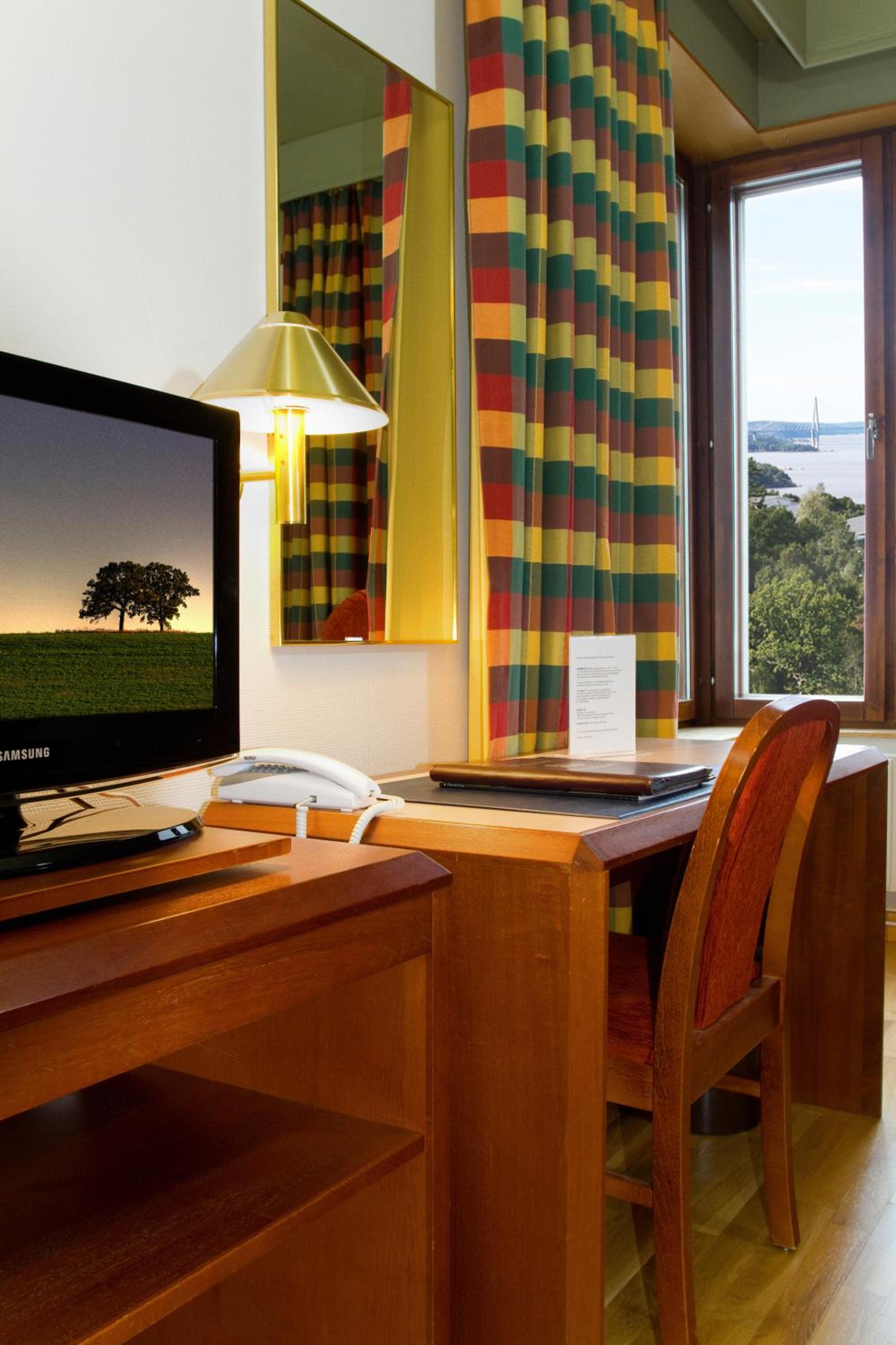 Budget Double Room Without Window photo 1