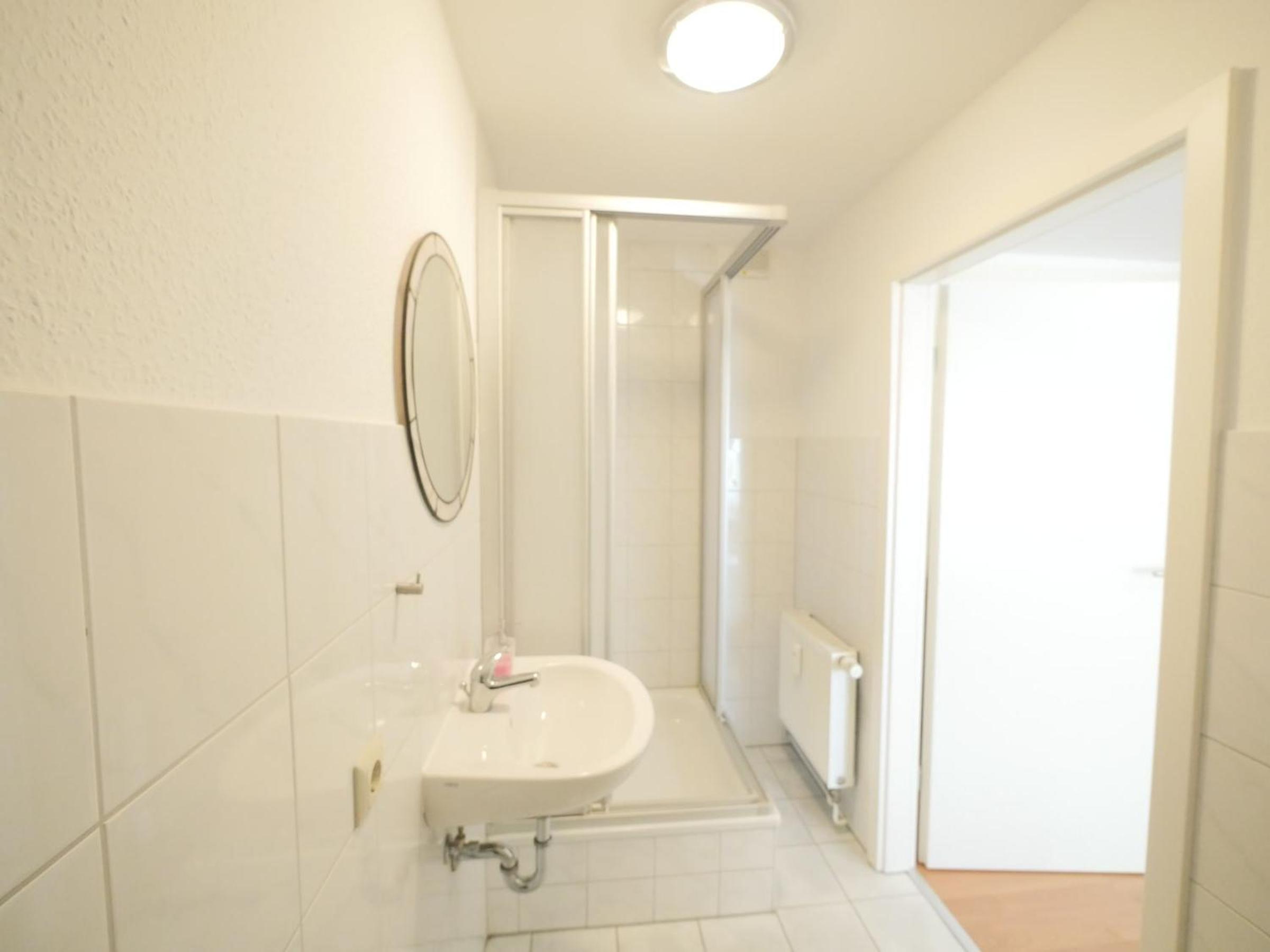 Twin Room with Shower photo 2