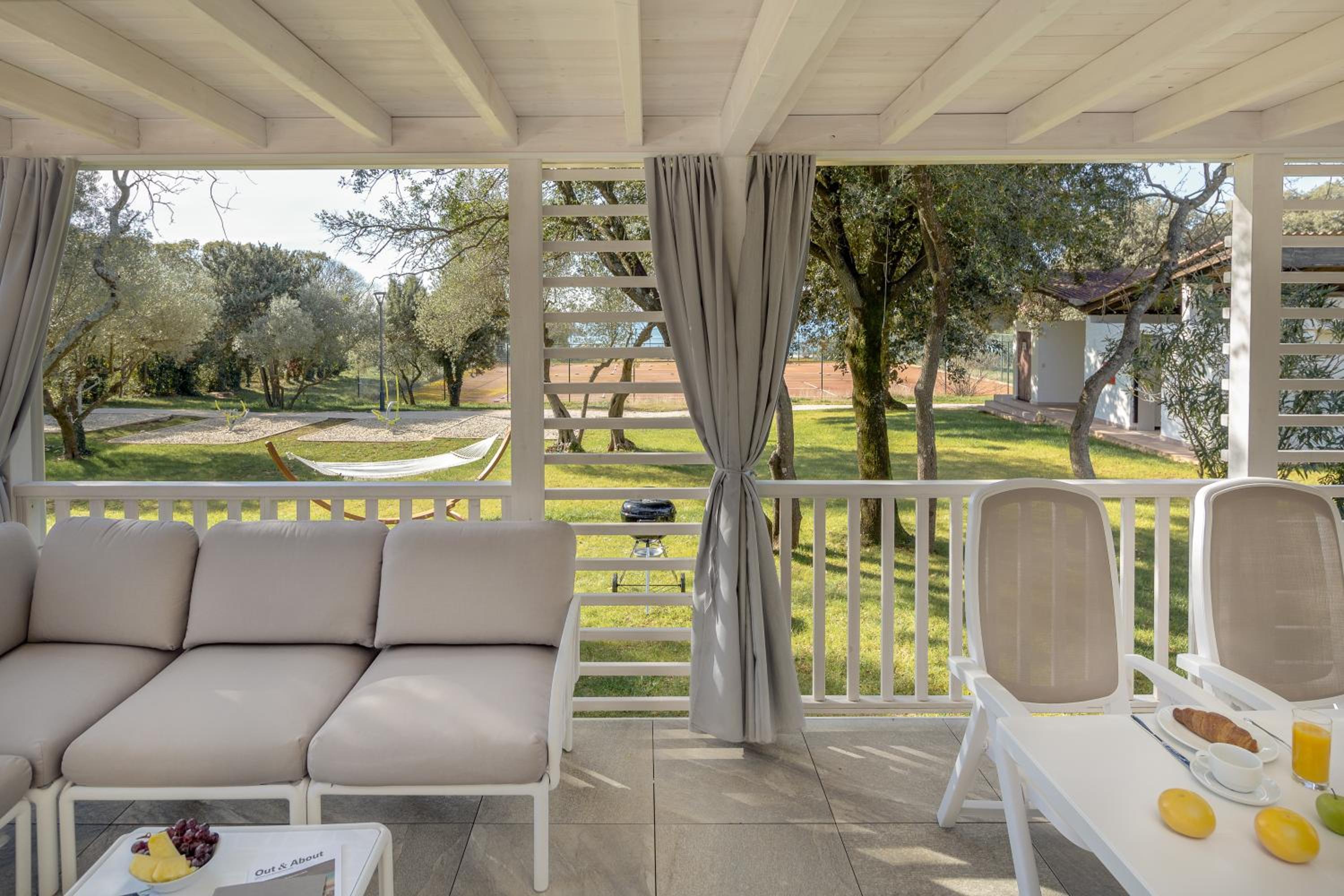 Superior Family Mobile Home - Relax - Photo 8