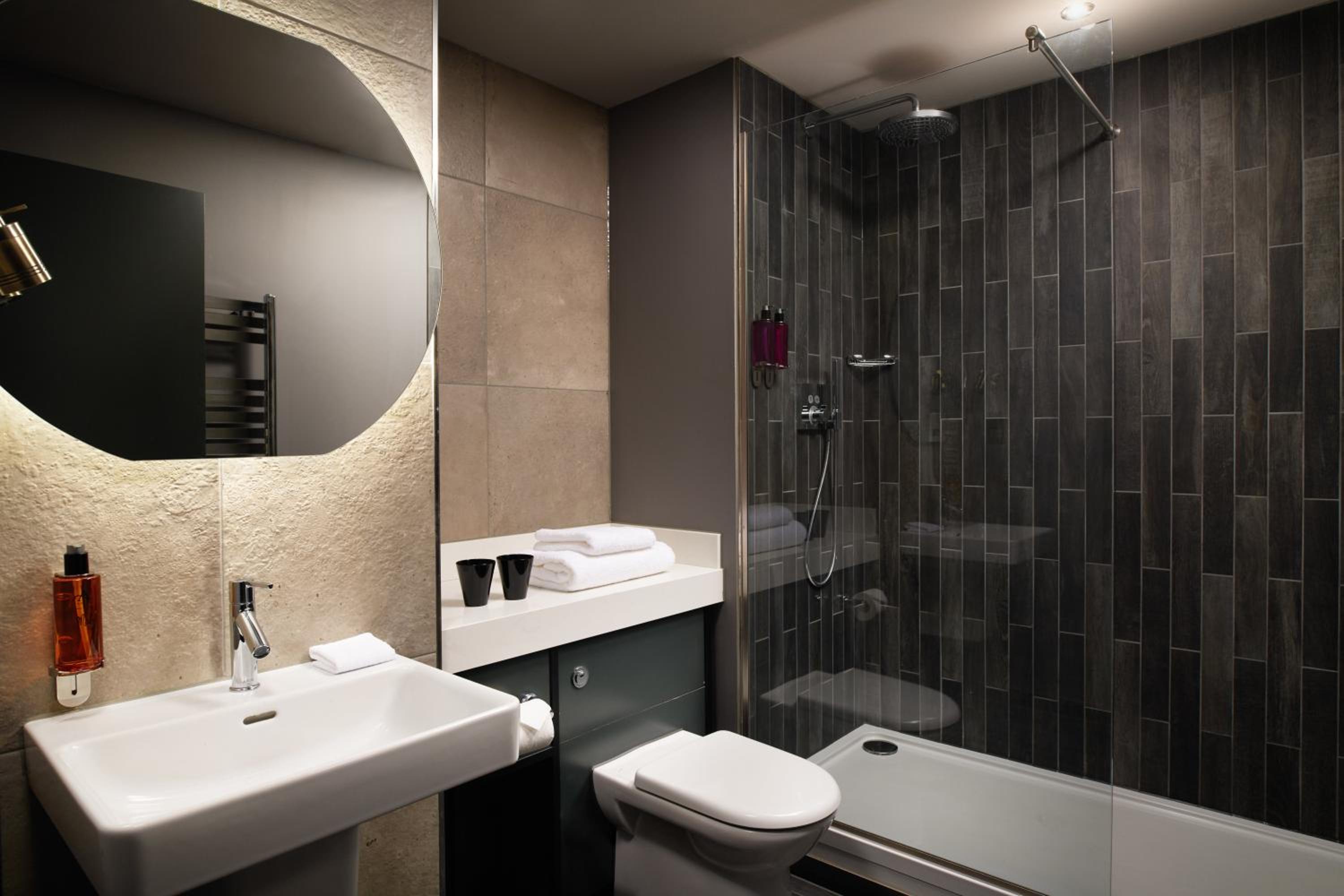 Standard Double Room - Photo 3