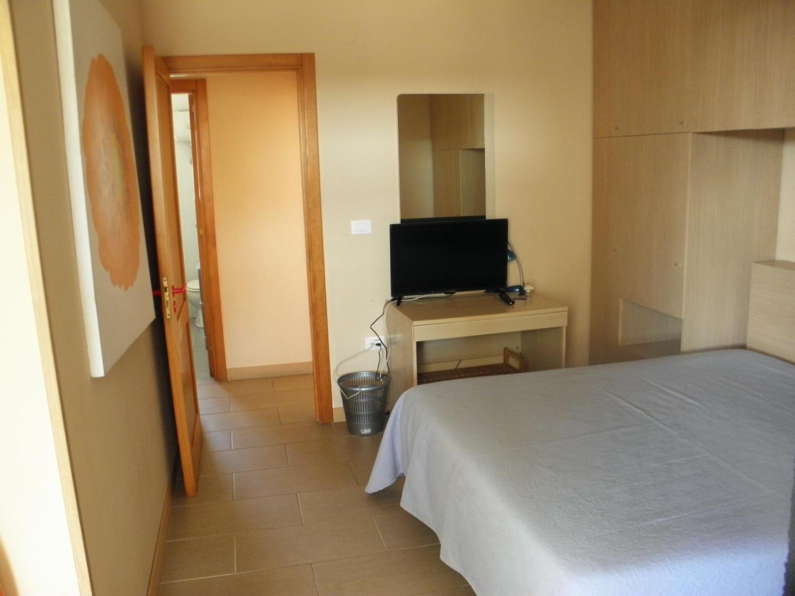 Triple Room with Private Bathroom photo 2
