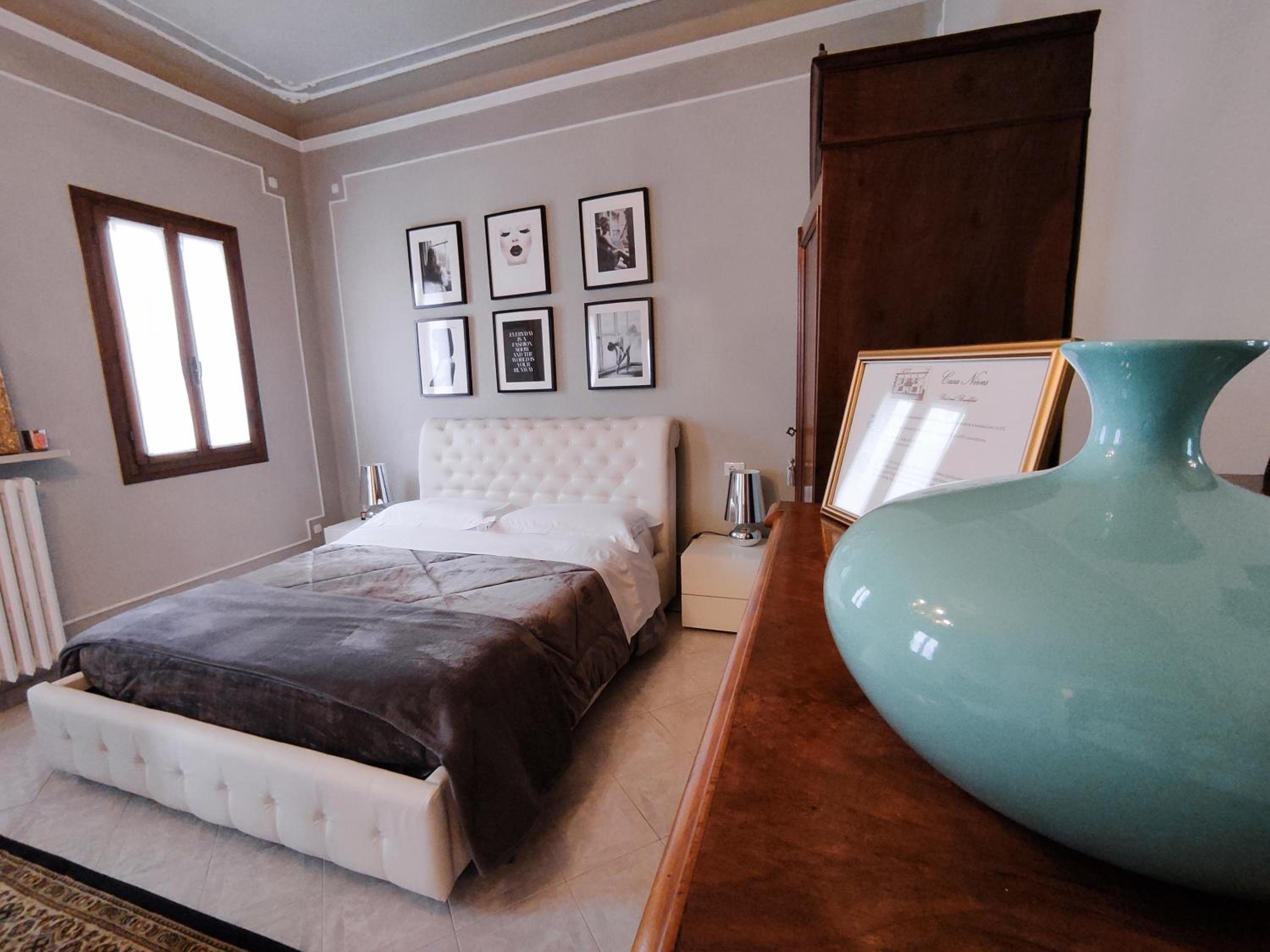 Queen Room - Photo 4